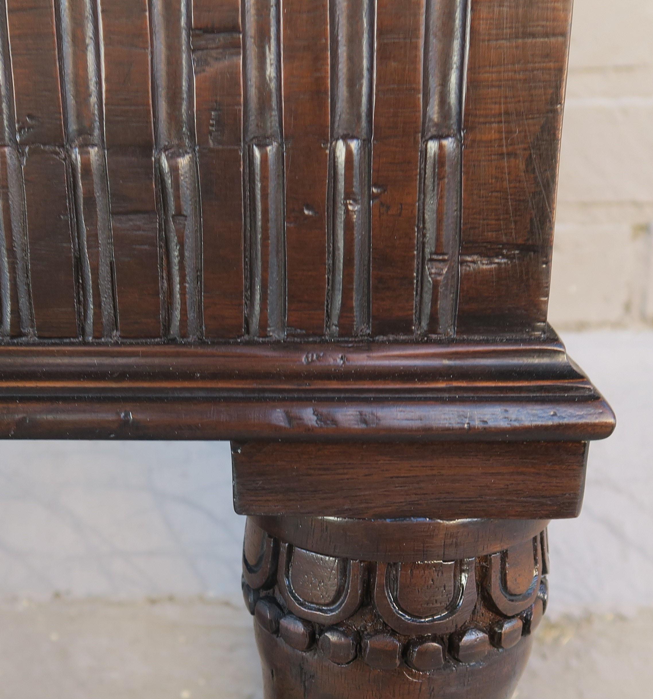 20th Century Pair of Spanish Baroque Style Bedside Tables with Drawers