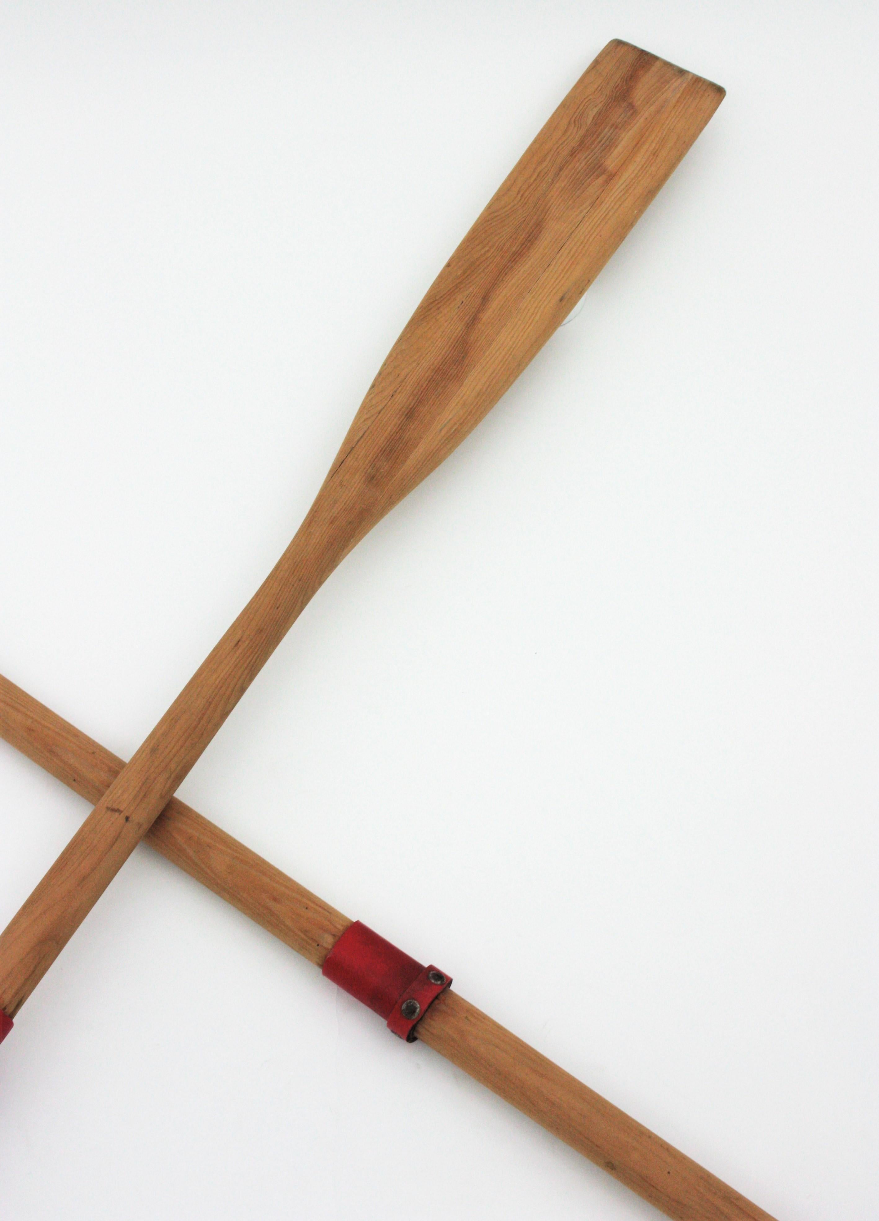 Pair of Spanish Boat Oars or Wooden Paddles In Good Condition In Barcelona, ES