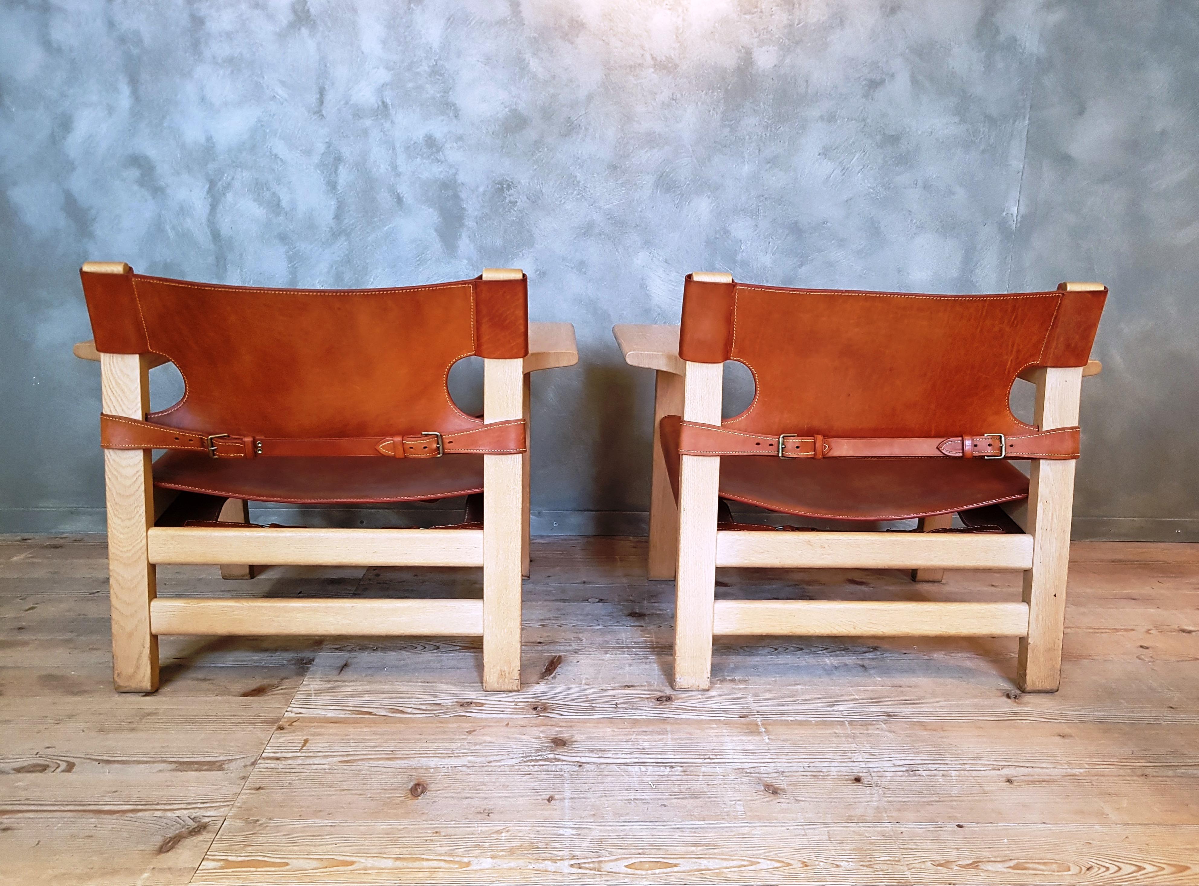 Mid-20th Century Pair of Spanish Chair by Børge Mogensen for Frederica, 1950s For Sale