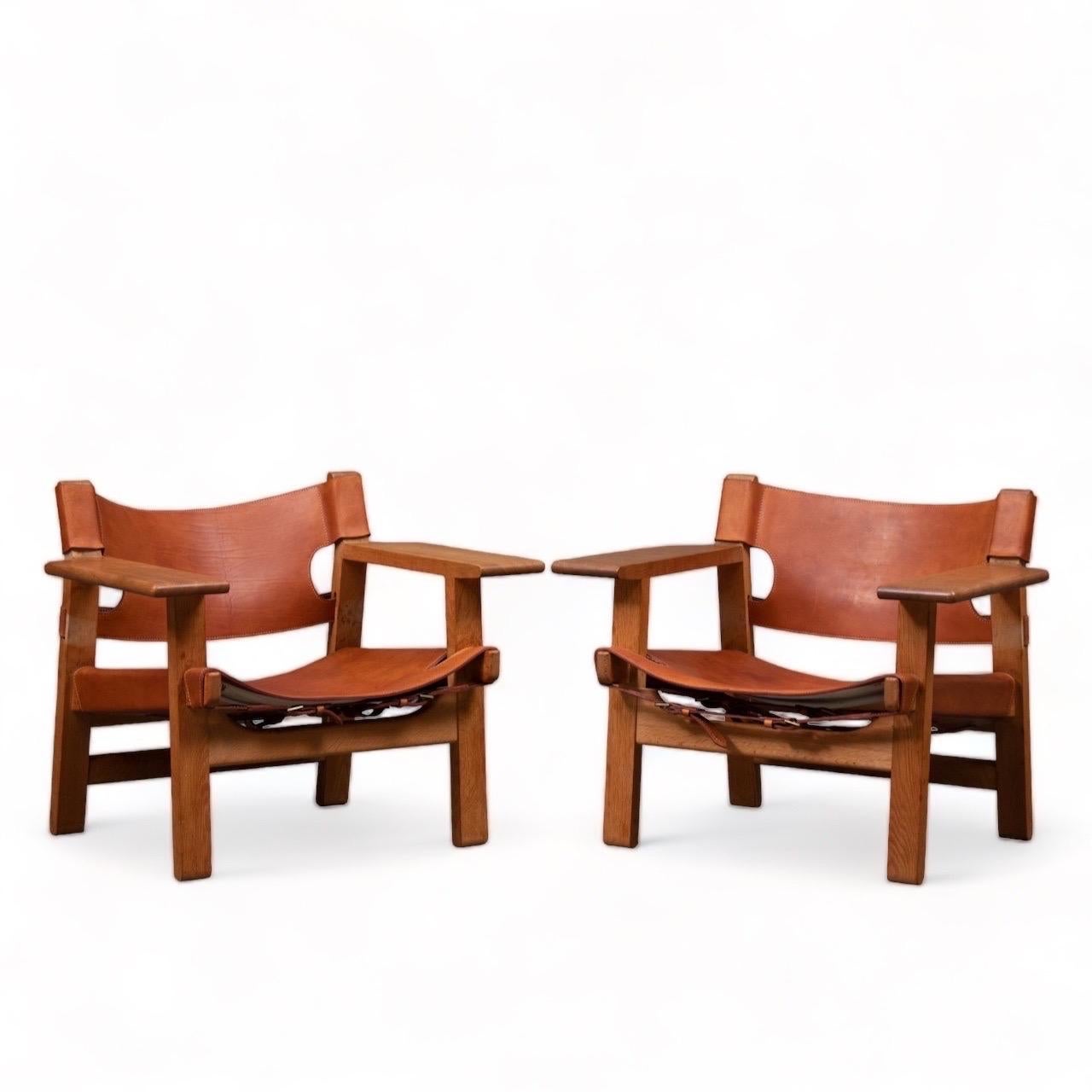 Mid-Century Modern Pair of Spanish Chairs by Børge Mogensen, 1960s For Sale
