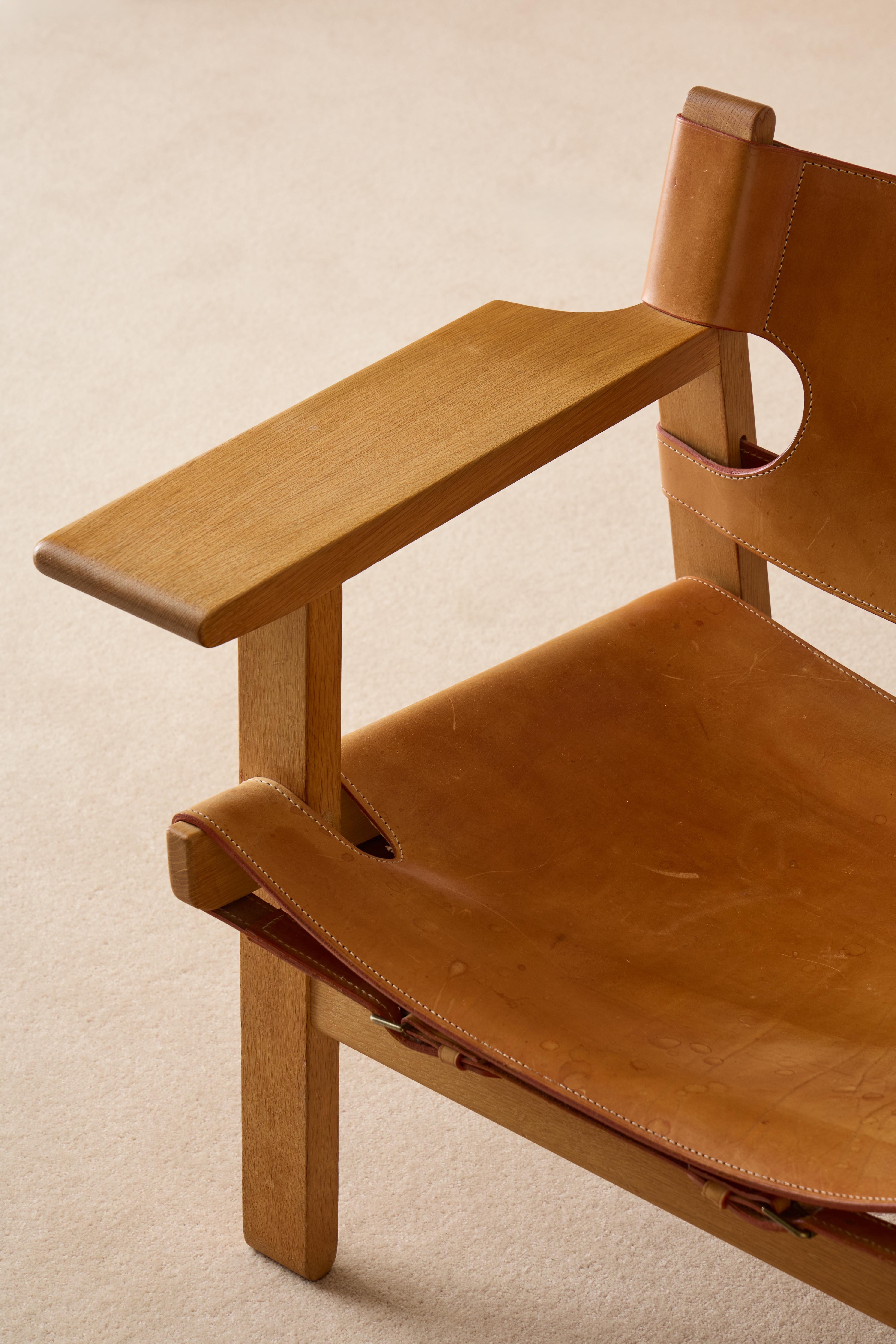 Milieu du XXe siècle Paire de chaises espagnoles par Børge Mogensen, années 1960 en vente