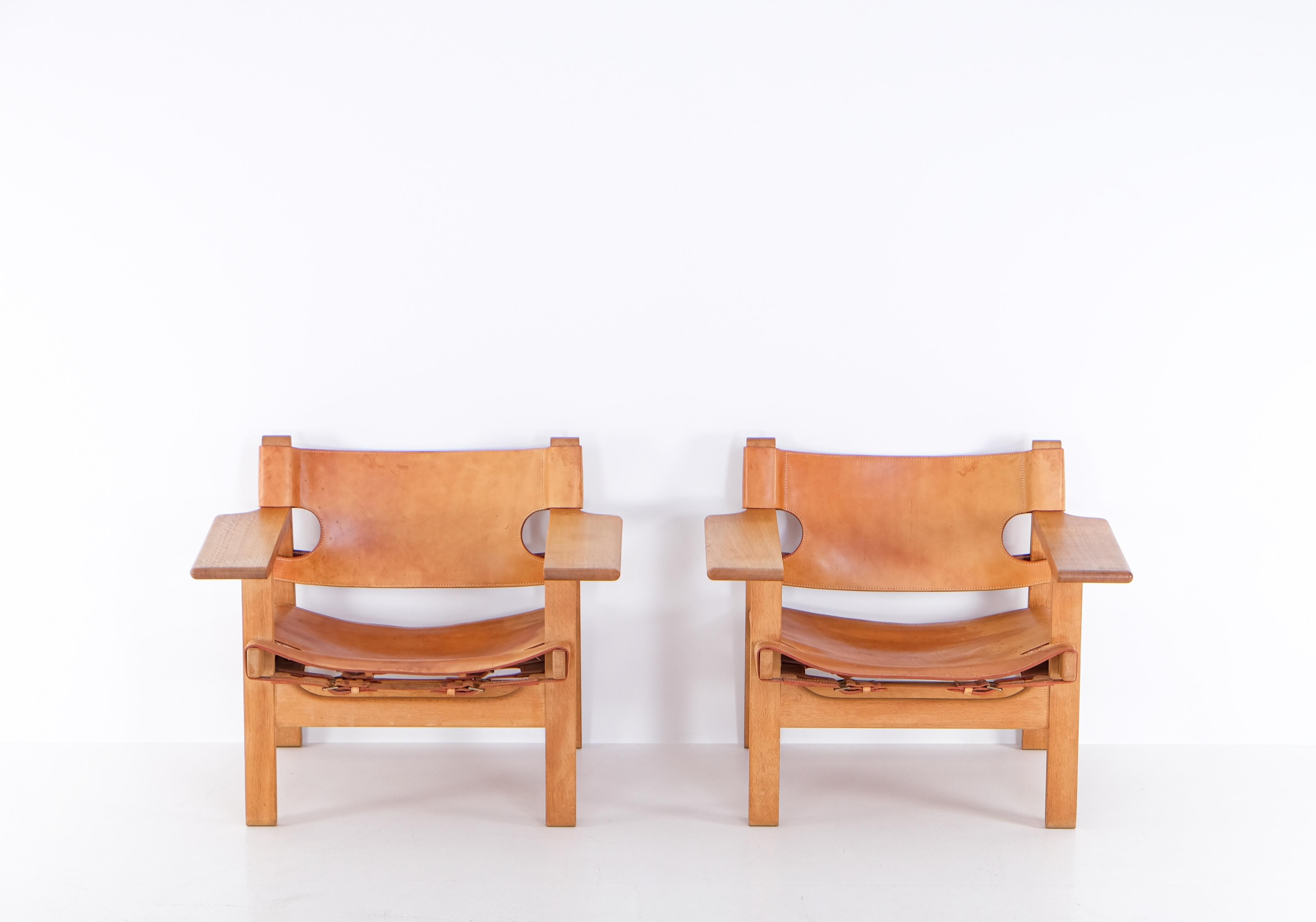 Oak Pair of Spanish Chairs by Børge Mogensen, 1960s For Sale