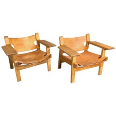 Pair of Spanish Chairs by Børge Mogensen for Fredericia Furniture