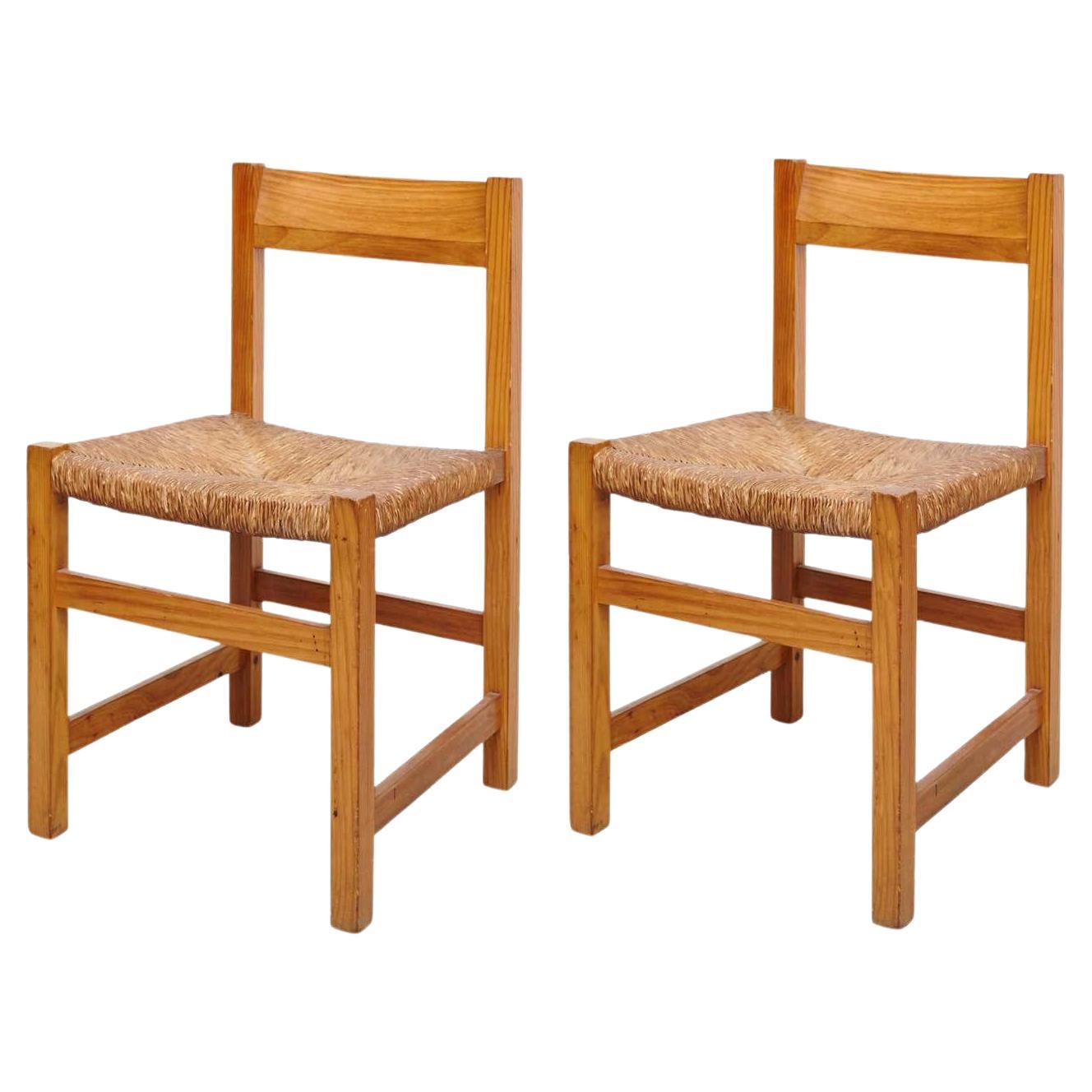 Paar spanische Stühle aus den 1950er-Jahren