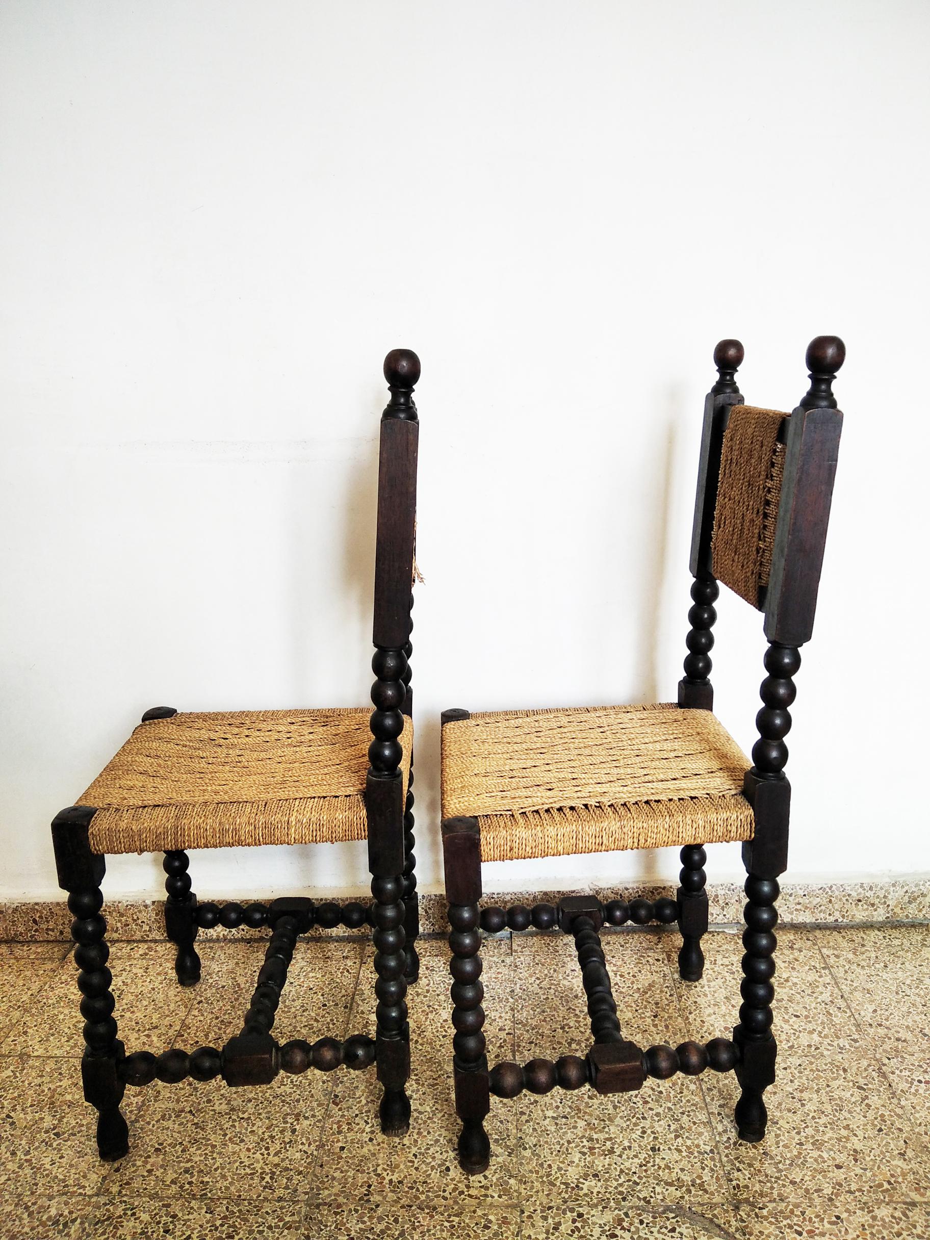 Chairs in Turned Oak Wood and Interwoven Rope. Spain 19th  For Sale 6