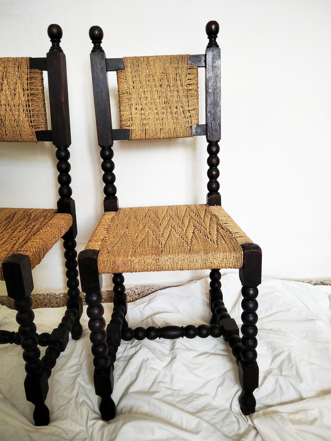 Chairs in Turned Oak Wood and Interwoven Rope. Spain 19th  For Sale 8