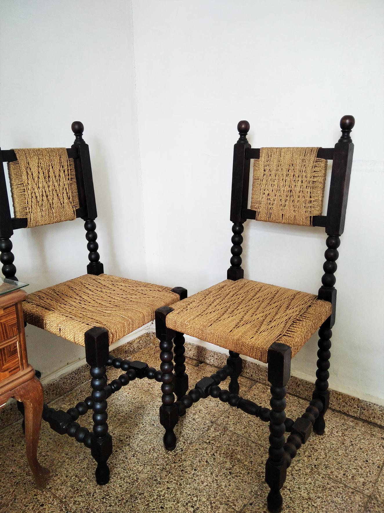 Chairs in Turned Oak Wood and Interwoven Rope. Spain 19th  For Sale 4