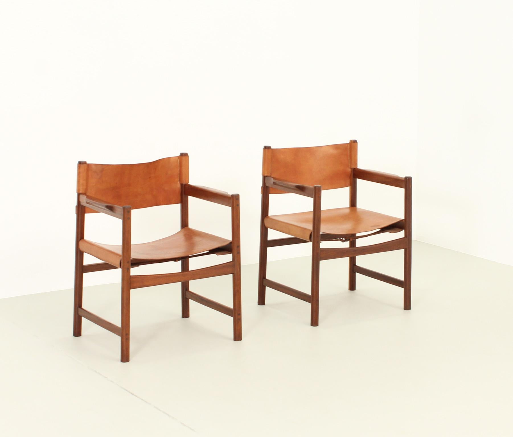 Pair of Spanish Chairs in Cognac Leather, Spain, 1960's 4