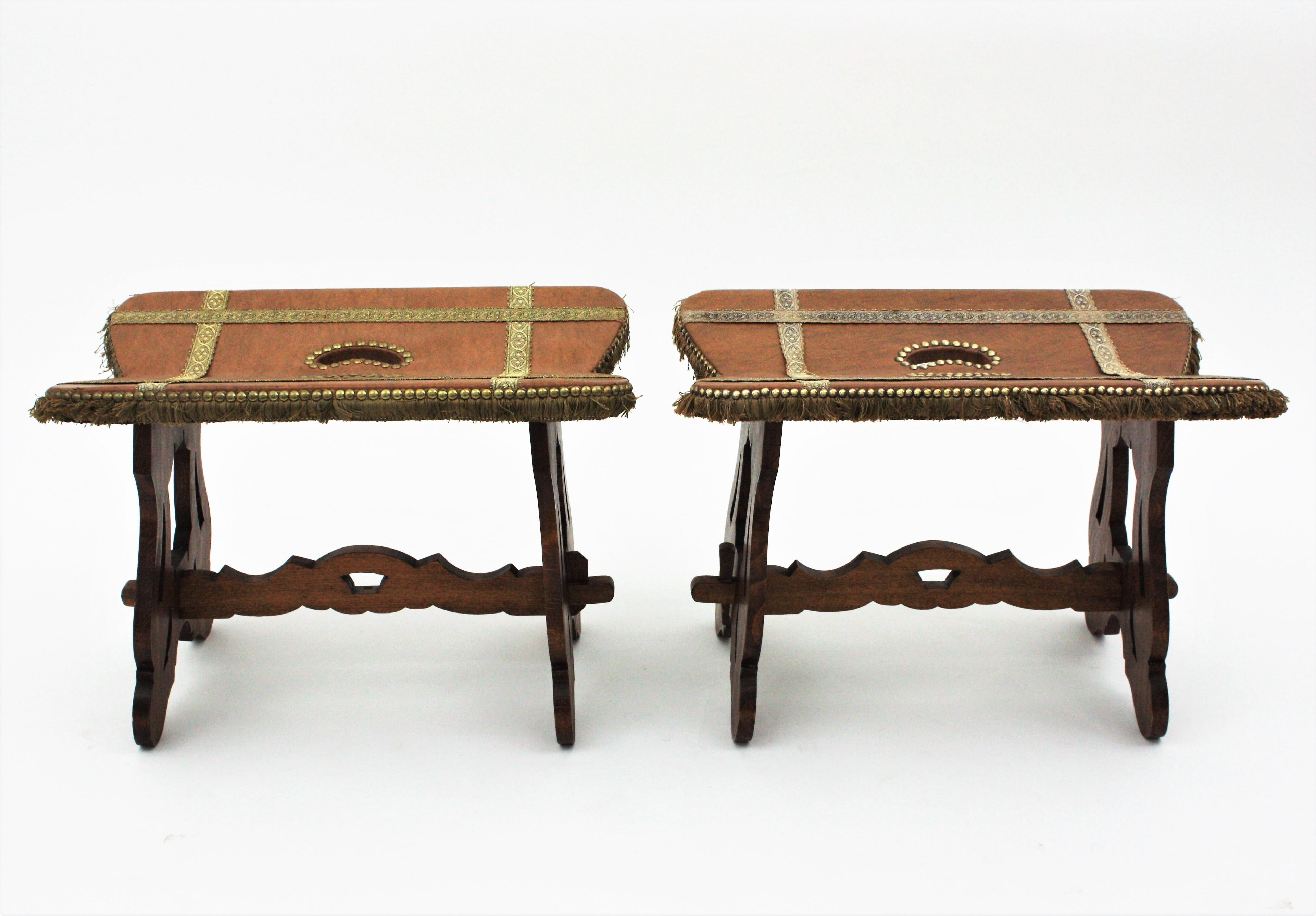 Brass Pair of Spanish Stools in Wood and Leatherette, 1950s For Sale
