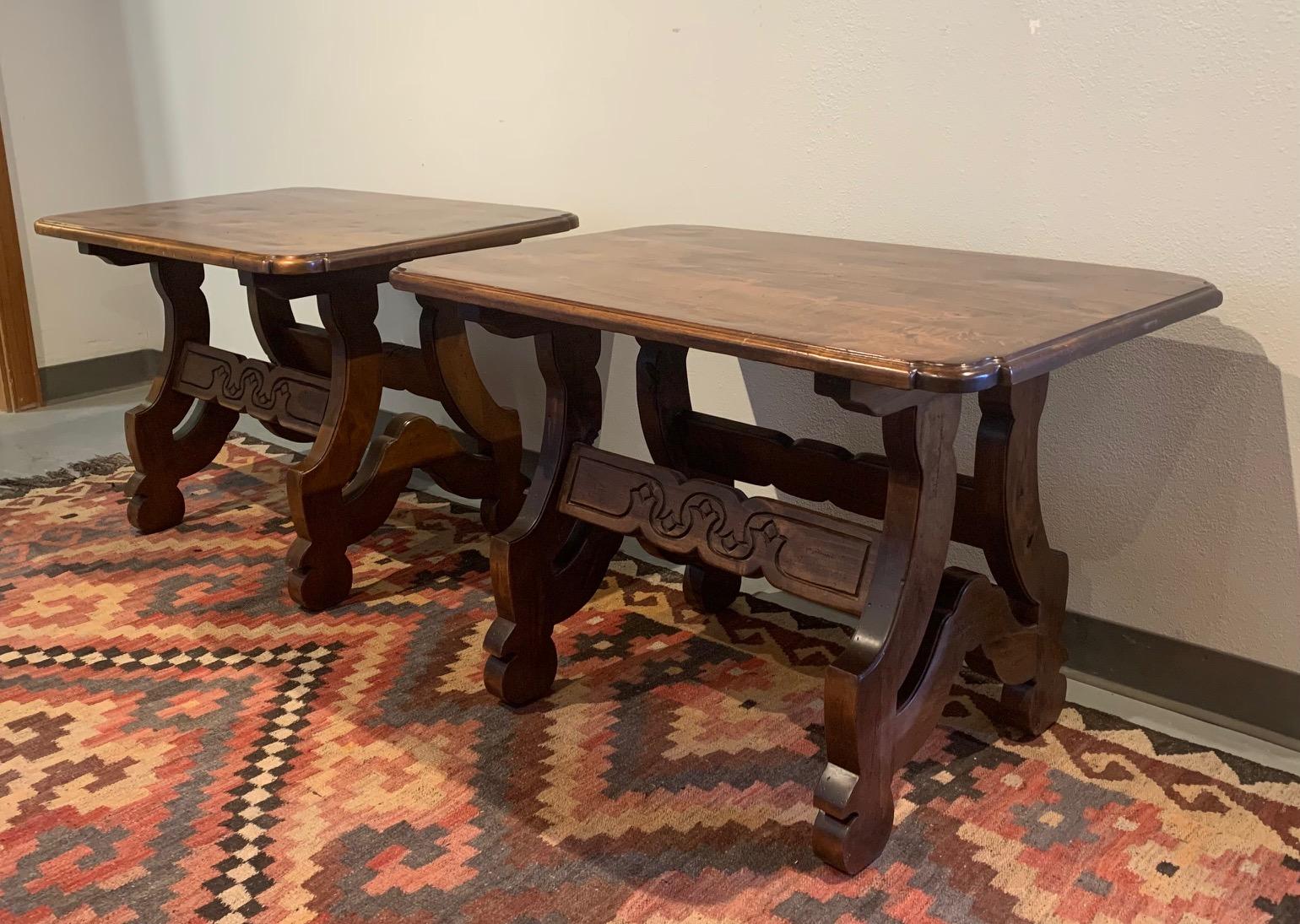 Carved Pair of Spanish Craftsmen End Tables For Sale