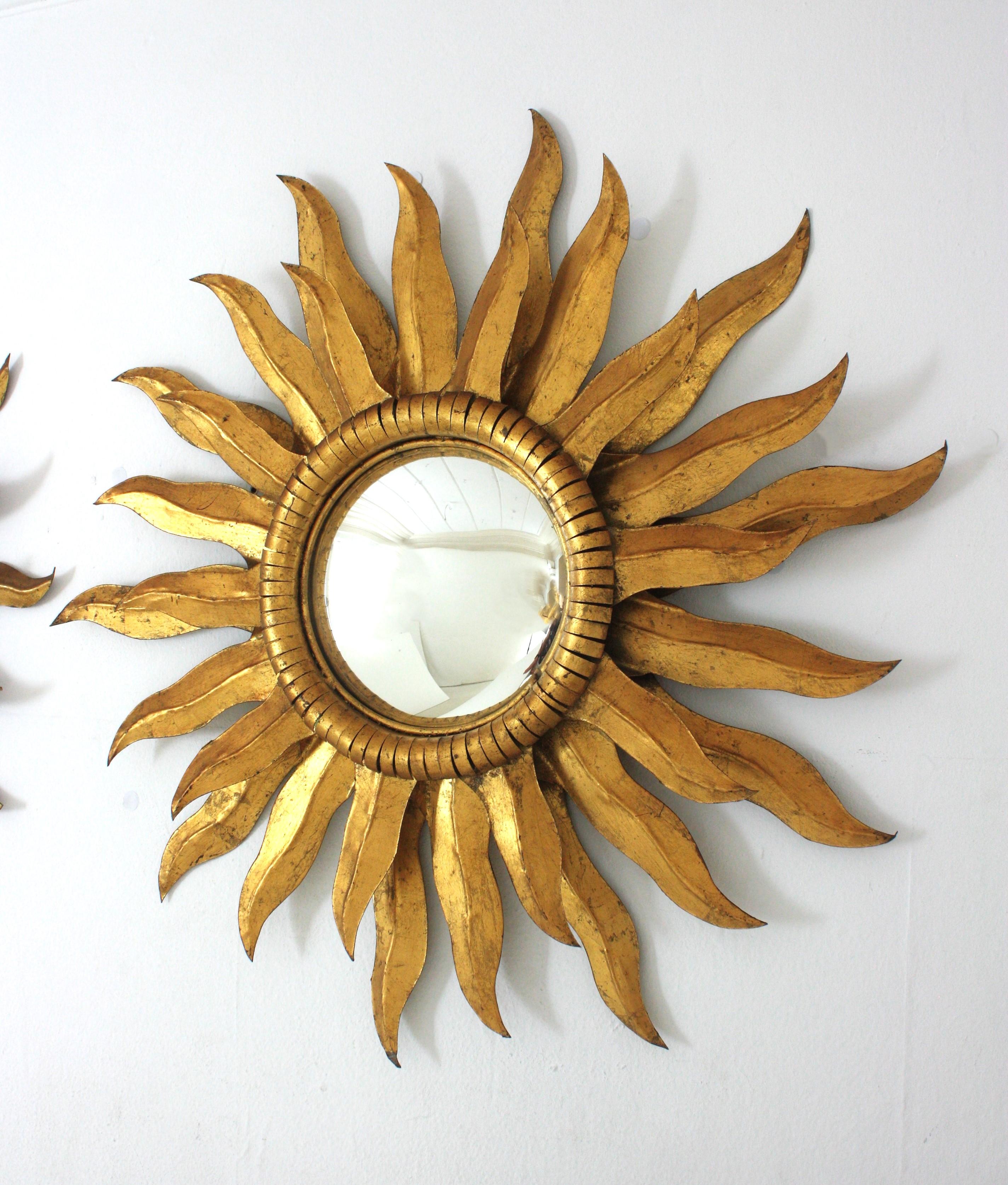 Pair of Spanish Double Layered Convex Sunburst Mirrors in Gilt Metal For Sale 6