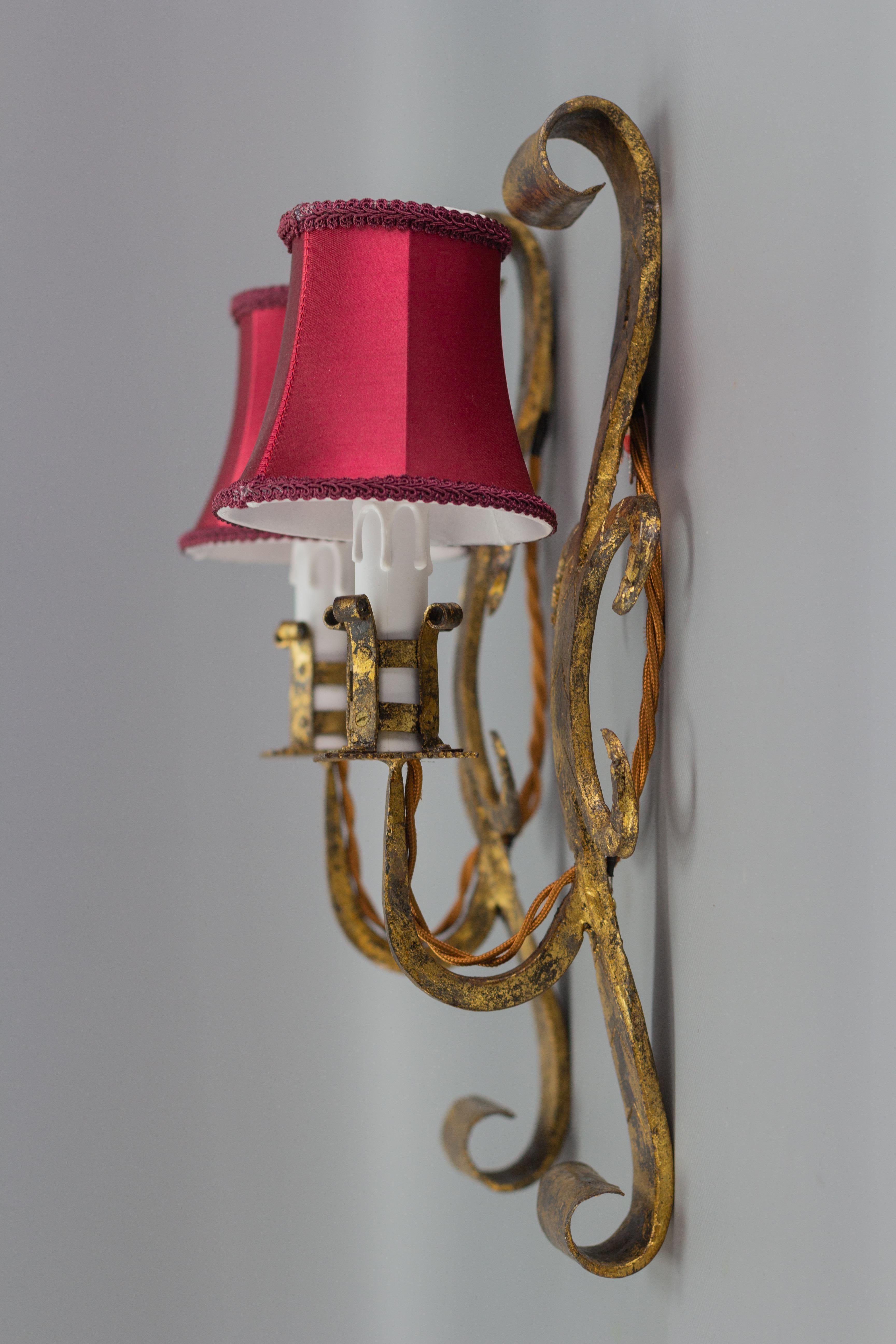 Gothic Revival Pair of Spanish Gilt Wrought Iron Sconces For Sale