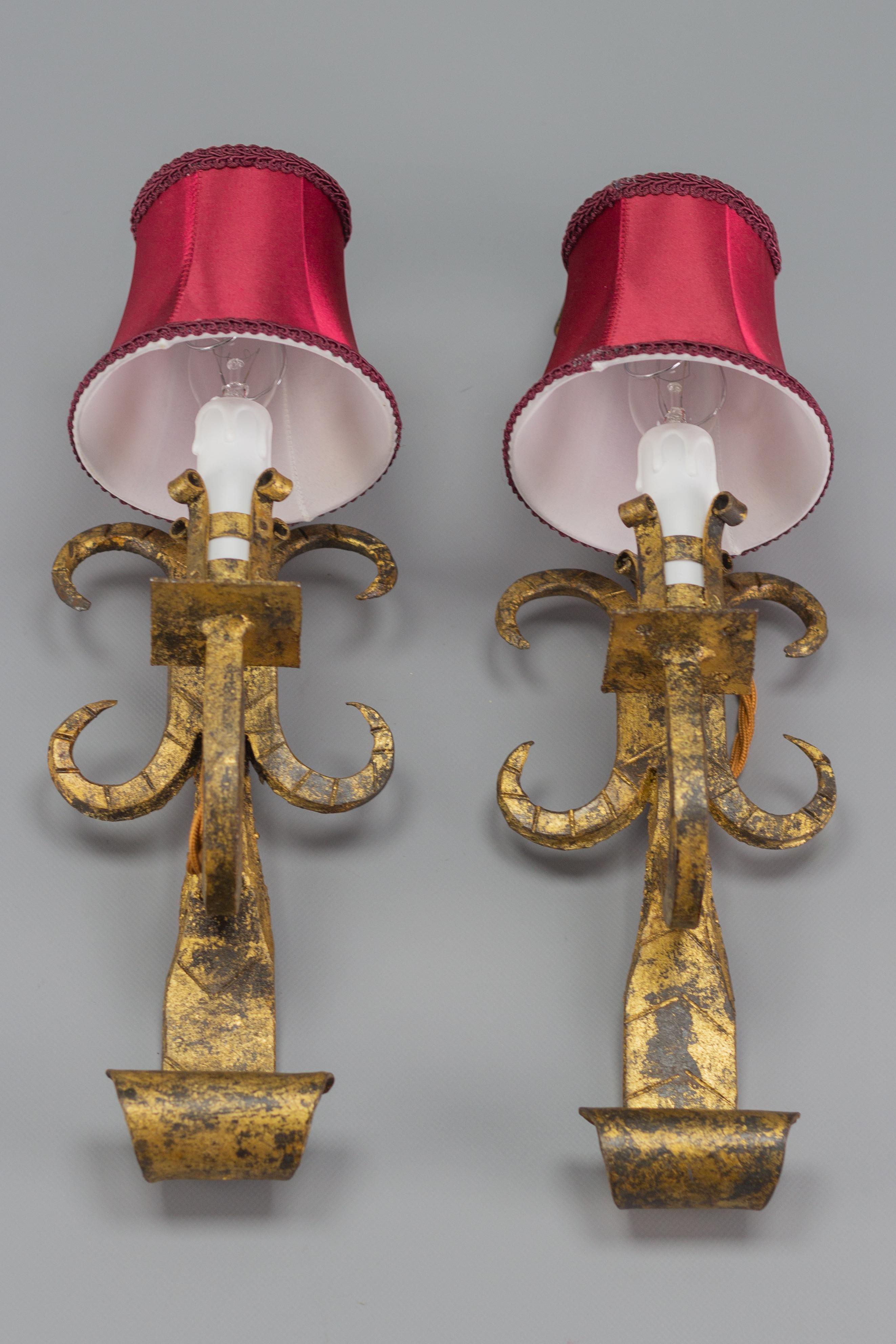 Pair of Spanish Gilt Wrought Iron Sconces For Sale 1