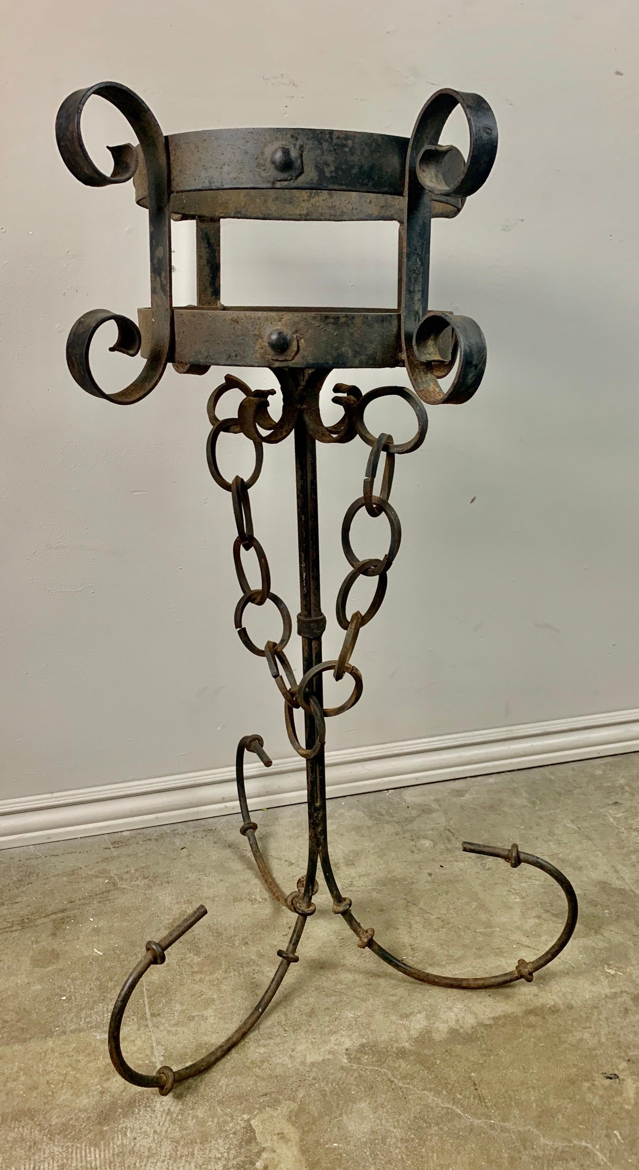 Pair of Spanish Iron Planters In Good Condition For Sale In Los Angeles, CA