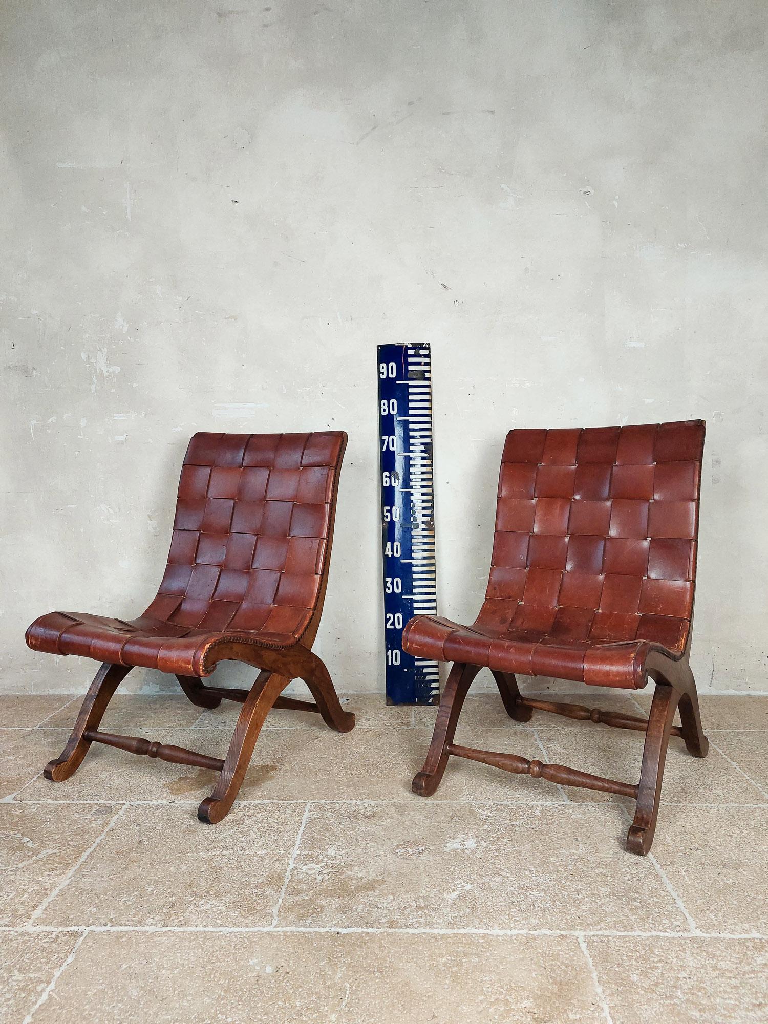 Pair of Spanish Leather 'Slipper Chairs' by Pierre Lottier for Valenti In Good Condition In Baambrugge, NL