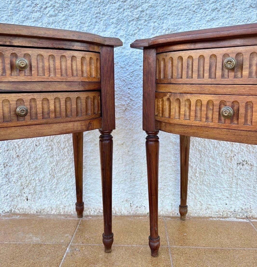 Pair of Spanish Louis XVI Revival Oak Nightstands, c. 1920–1940 Español en venta