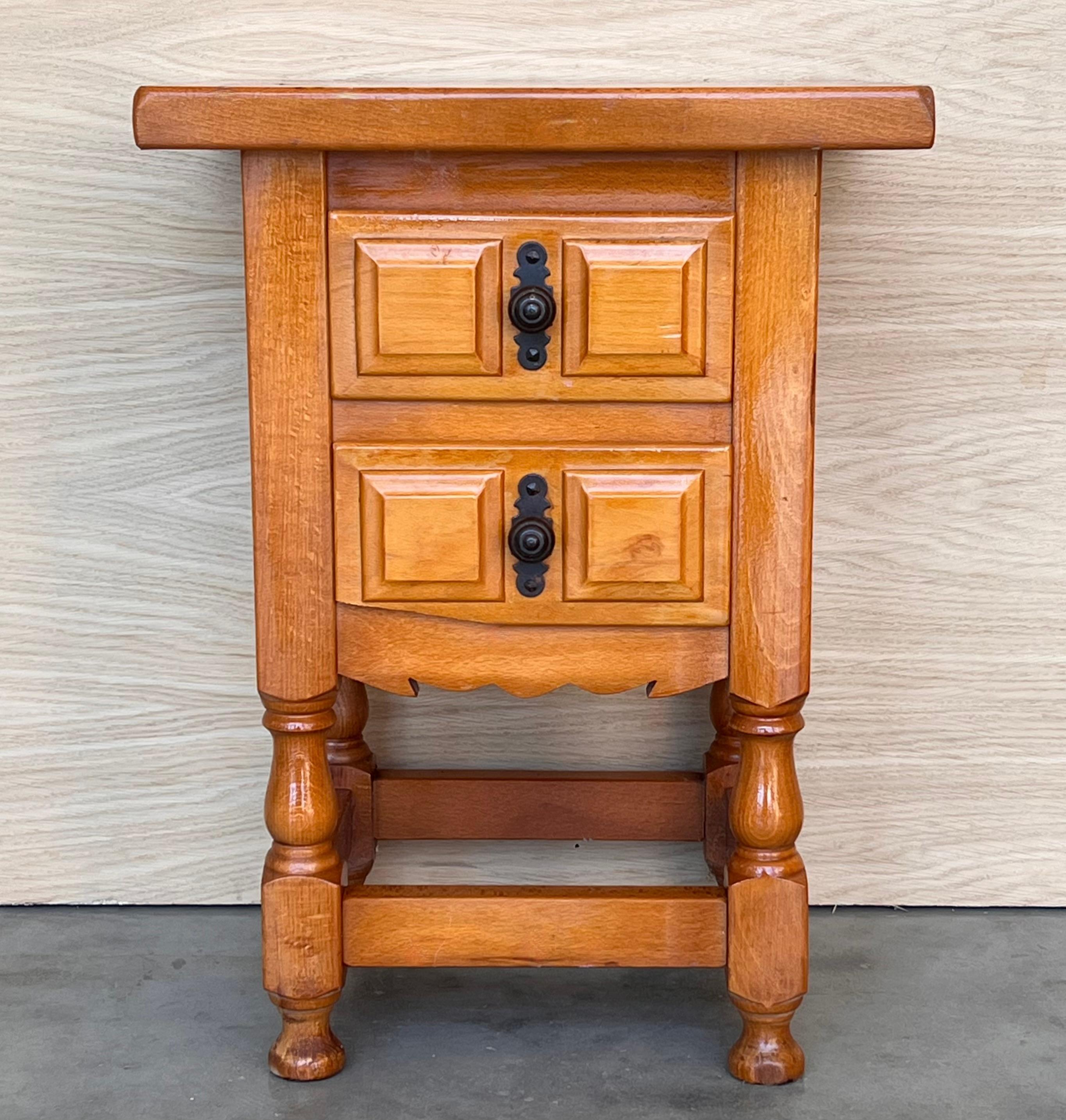 20th century pair of Brutalist Spanish nightstands with carved drawer and iron hardware  Beautiful tables that you can use like a nightstands or side tables, end tables... or table lamp.