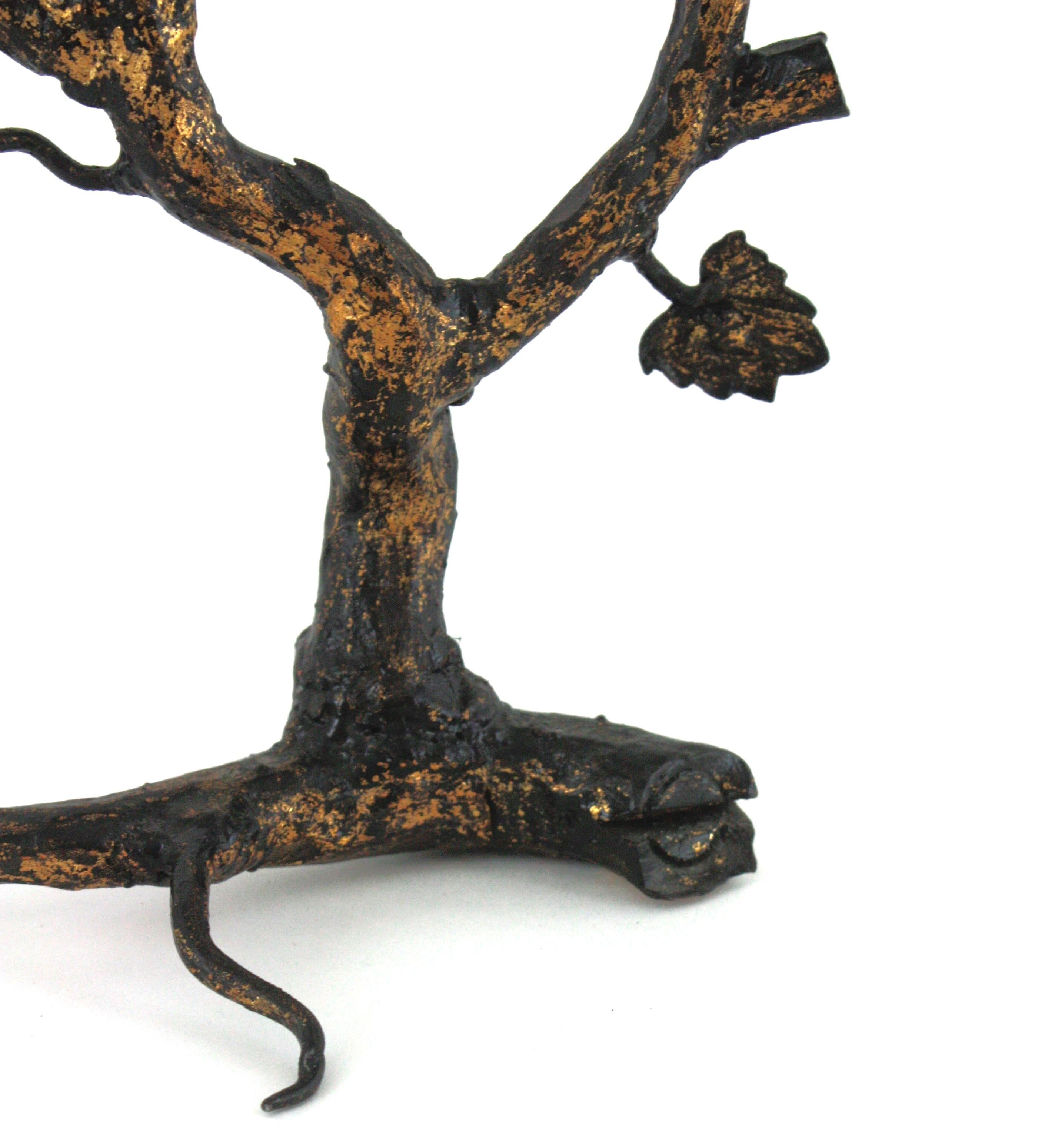 Pair of Spanish Naturalistic Candle Holders in Gilt Wrought Iron, 1940s For Sale 8