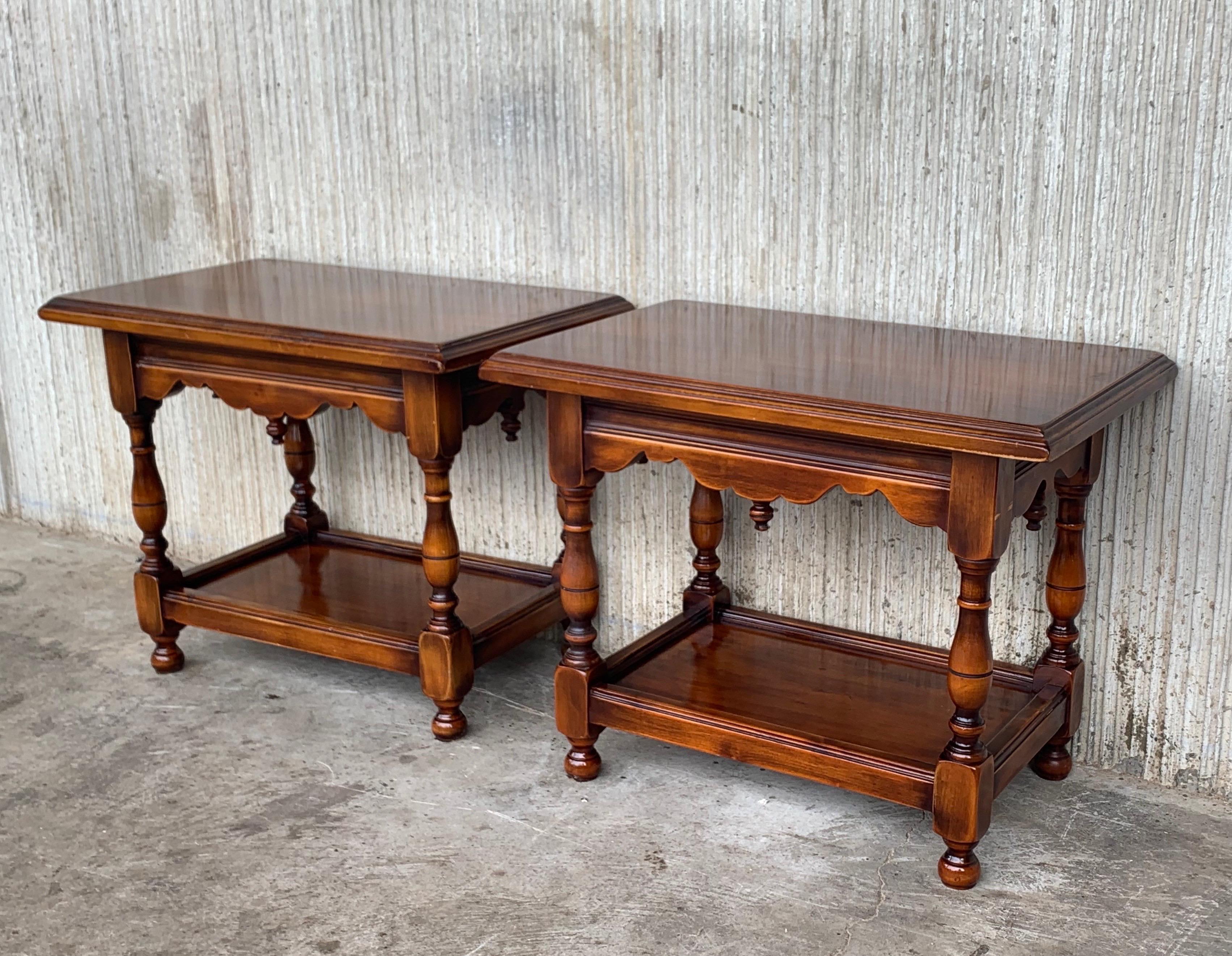Spanish Colonial Pair of Spanish Nightstands or Side, Coffee Tables in Walnut Signed by Valenti