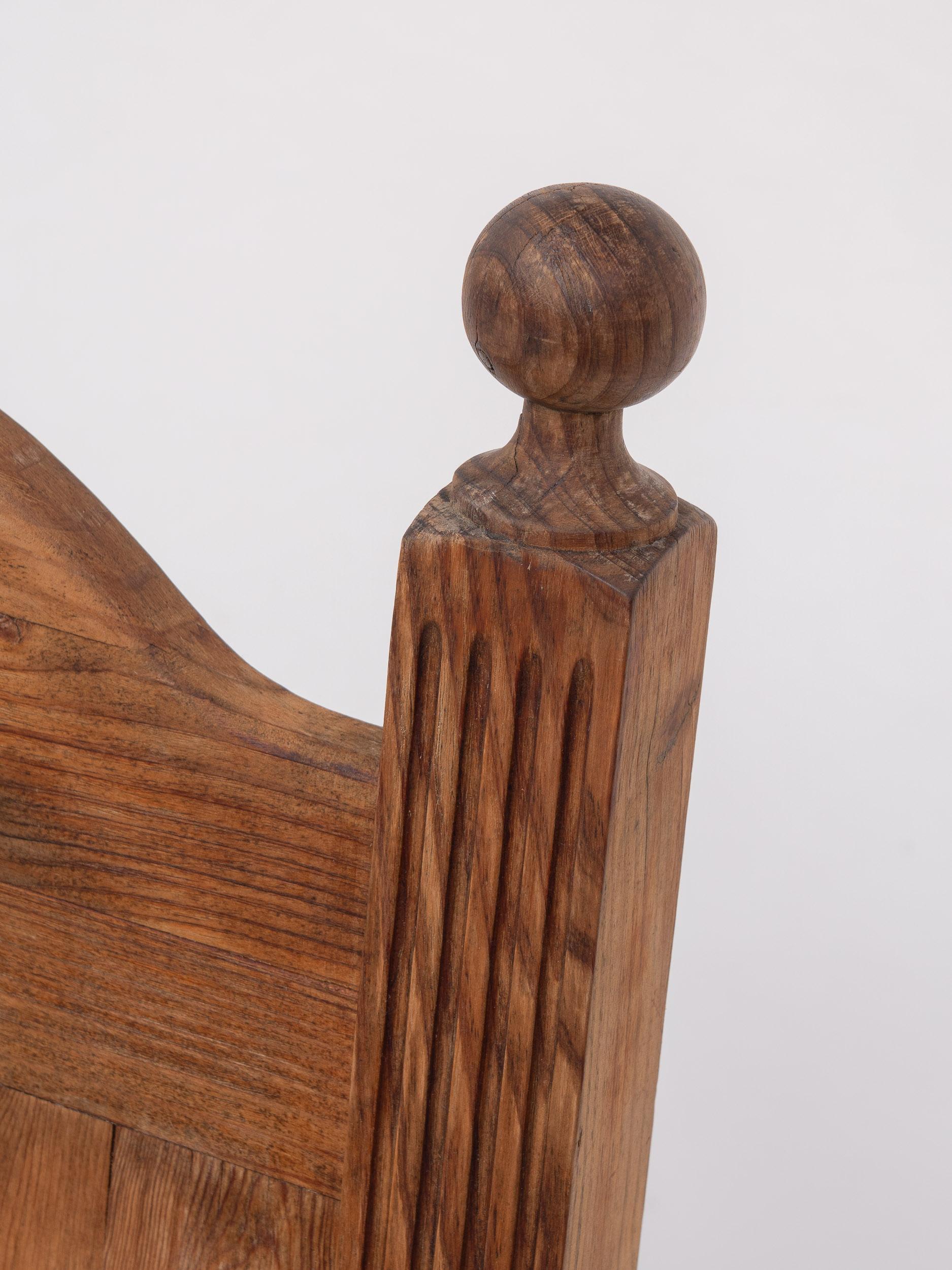 Paar Chalet Chic Stühle aus spanischer Kiefer, 1960er Jahre im Angebot 3