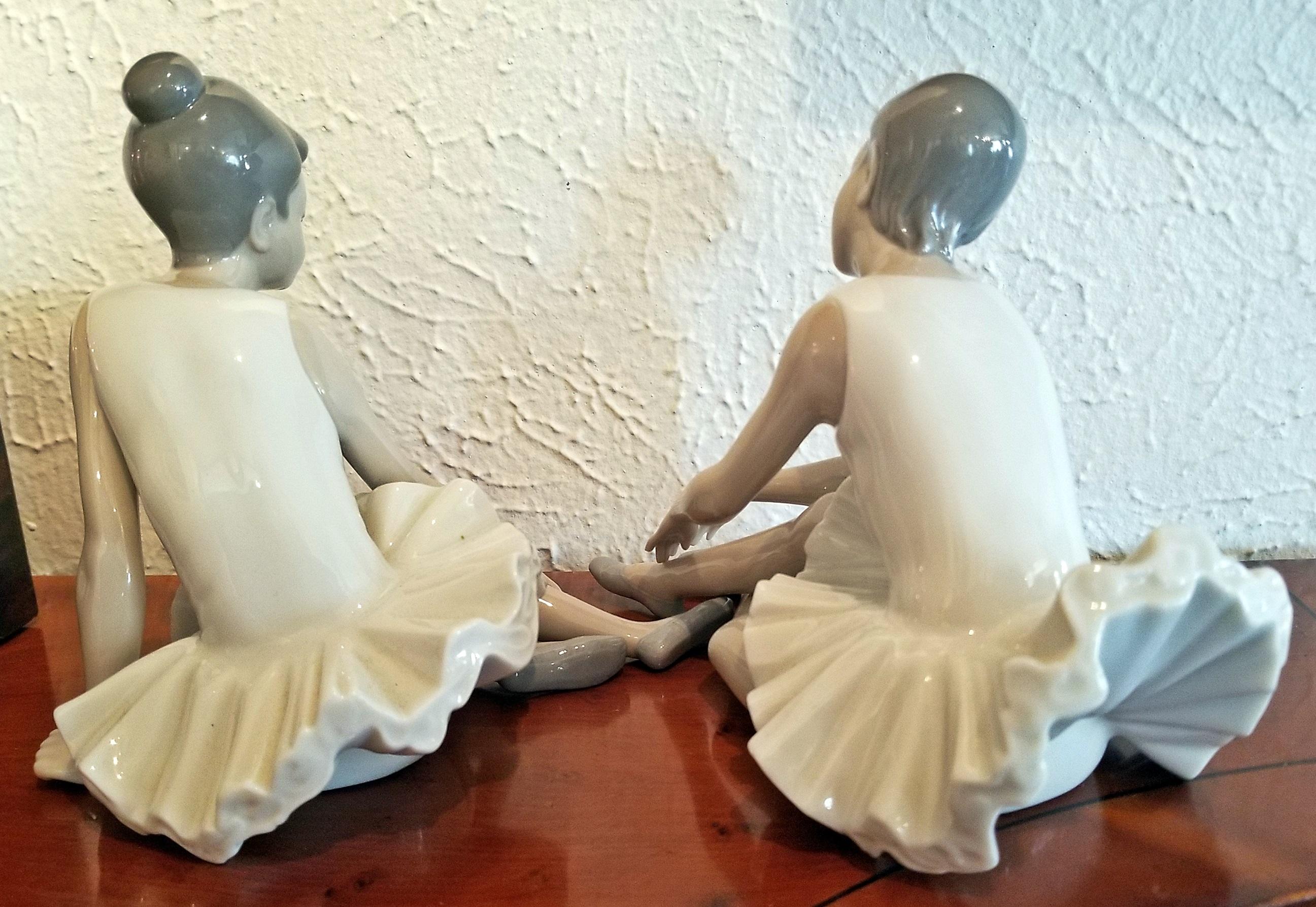 Contemporary Pair of Spanish Porcelain Ballet Dancers by Nao