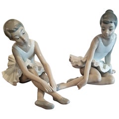 Paire de danseuses de ballet en porcelaine espagnole par Nao