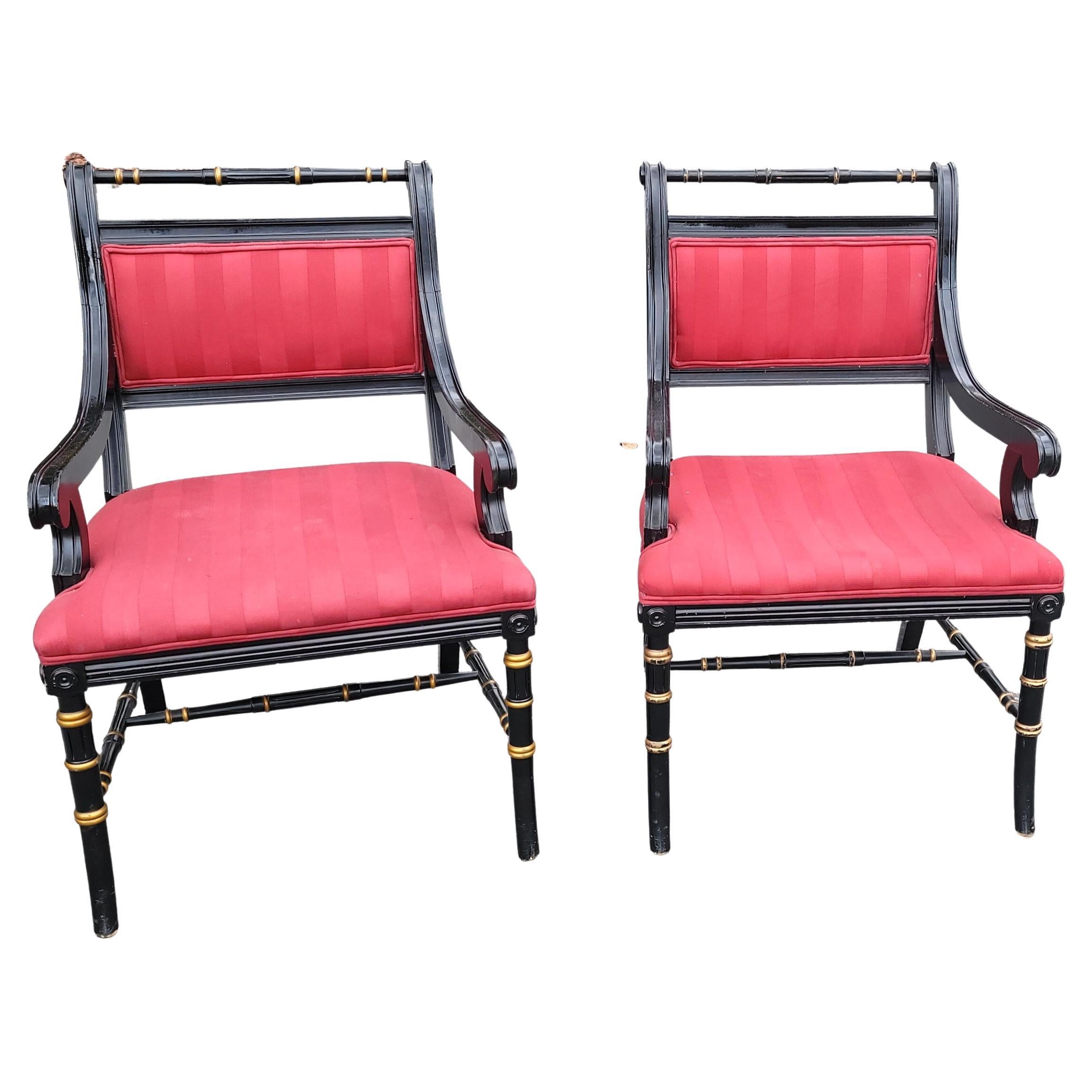 Paire de fauteuils de style Régence espagnol dorés à la feuille et tapissés d'ébène en vente 5