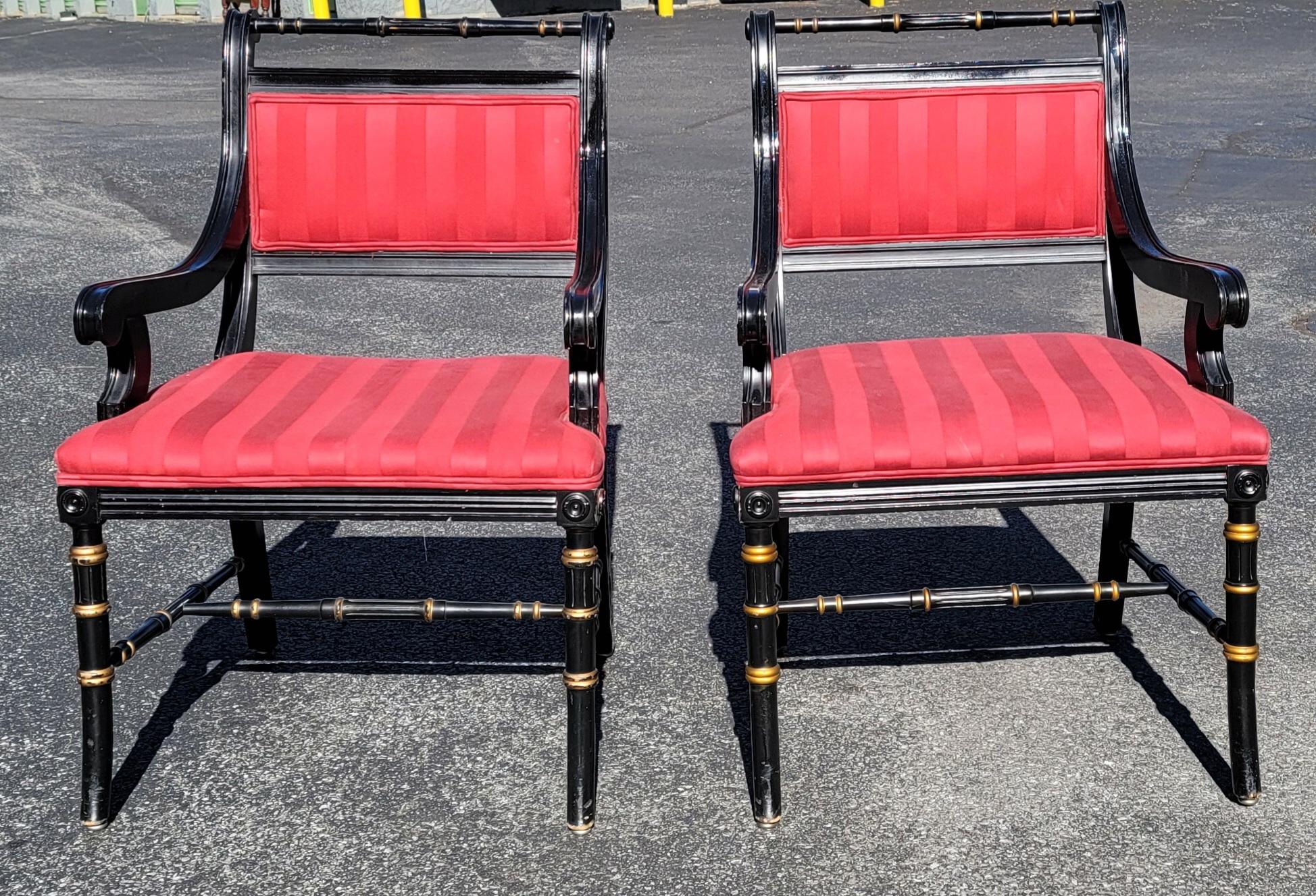 Paire de fauteuils de style Régence espagnol dorés à la feuille et tapissés d'ébène en vente 10