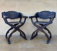 Pair of Spanish Renaissance Revival Carved Savonarola Chairs, Early 20th Century