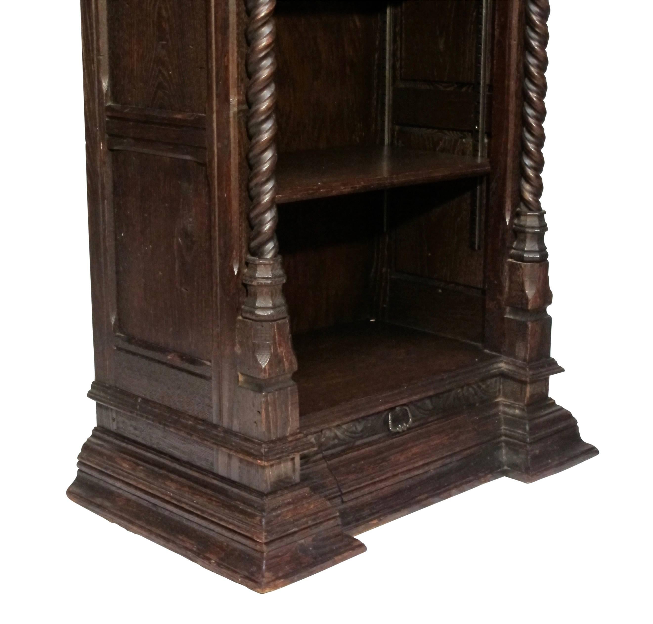 20th Century Pair of Spanish Revival Oak Bookcases, American, circa 1920