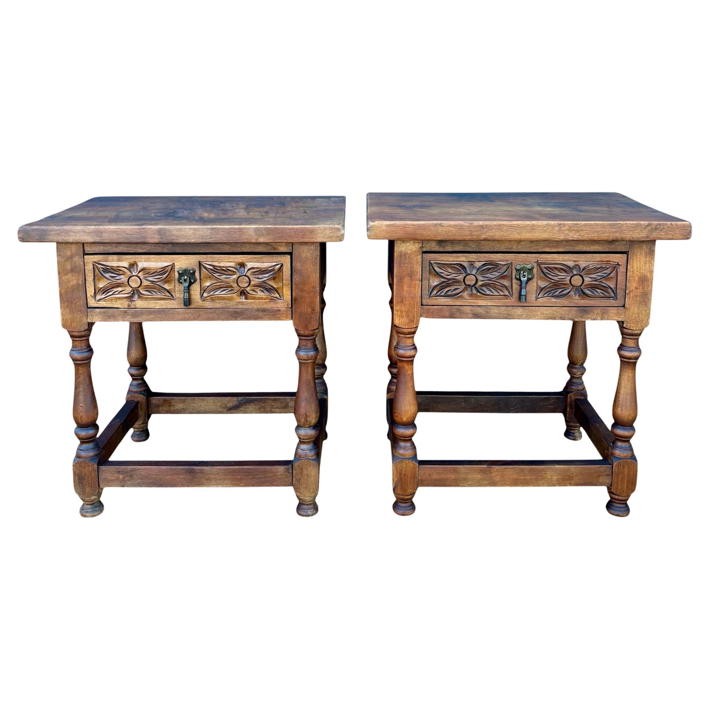 Pair of Spanish Rustic Oak Bedside Tables with Carved Drawers, Mid-20th Century For Sale