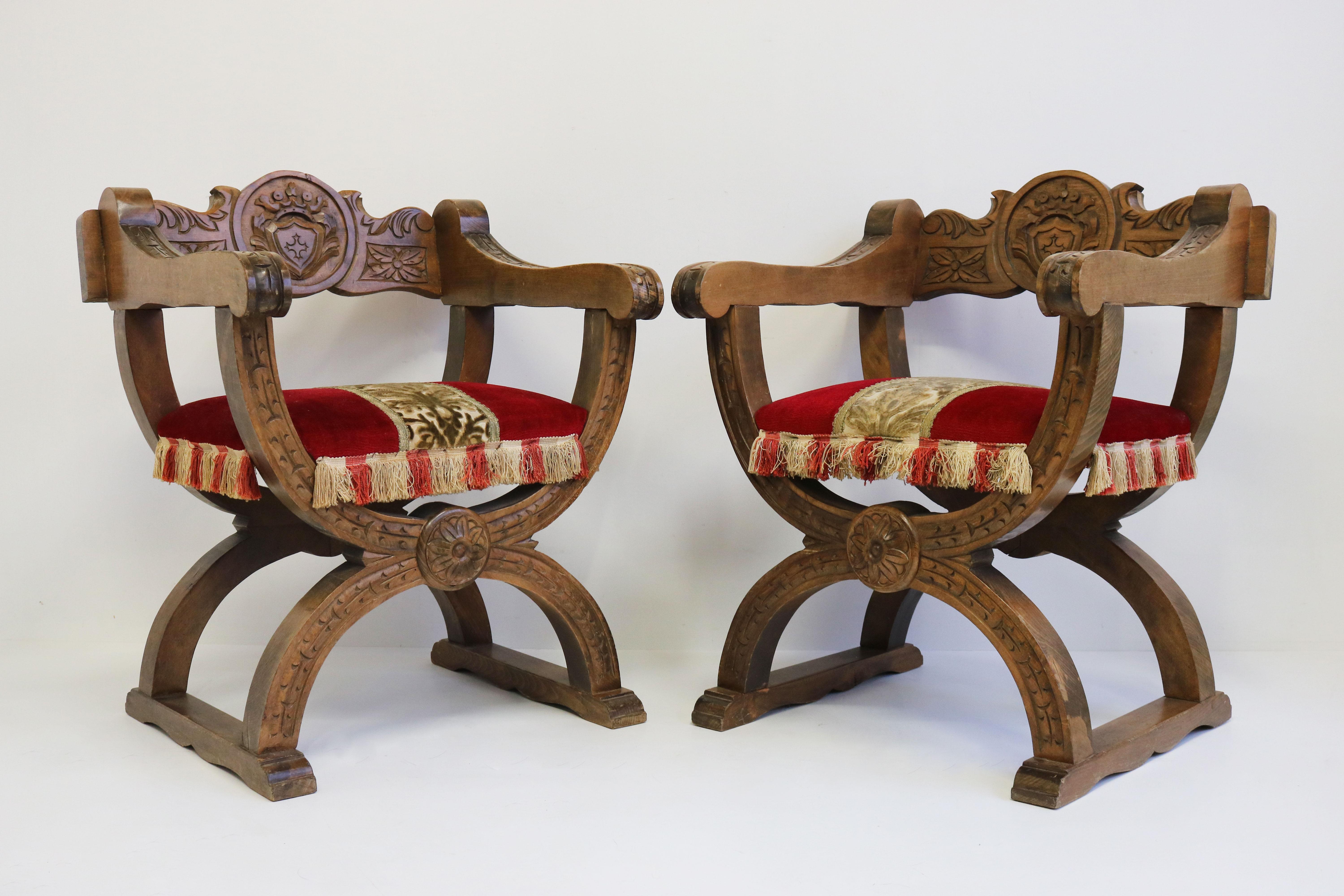 Pair of Spanish Style X Frame Throne / Castle Chairs in Oak 1930s Savonarola 2