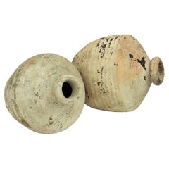 Coppia di vasi o recipienti per olive in terracotta spagnoli