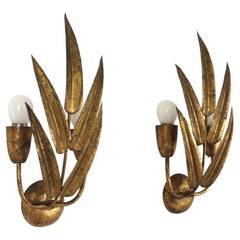 Paar spanische Wandleuchten mit Foliage Design, vergoldetes Eisen