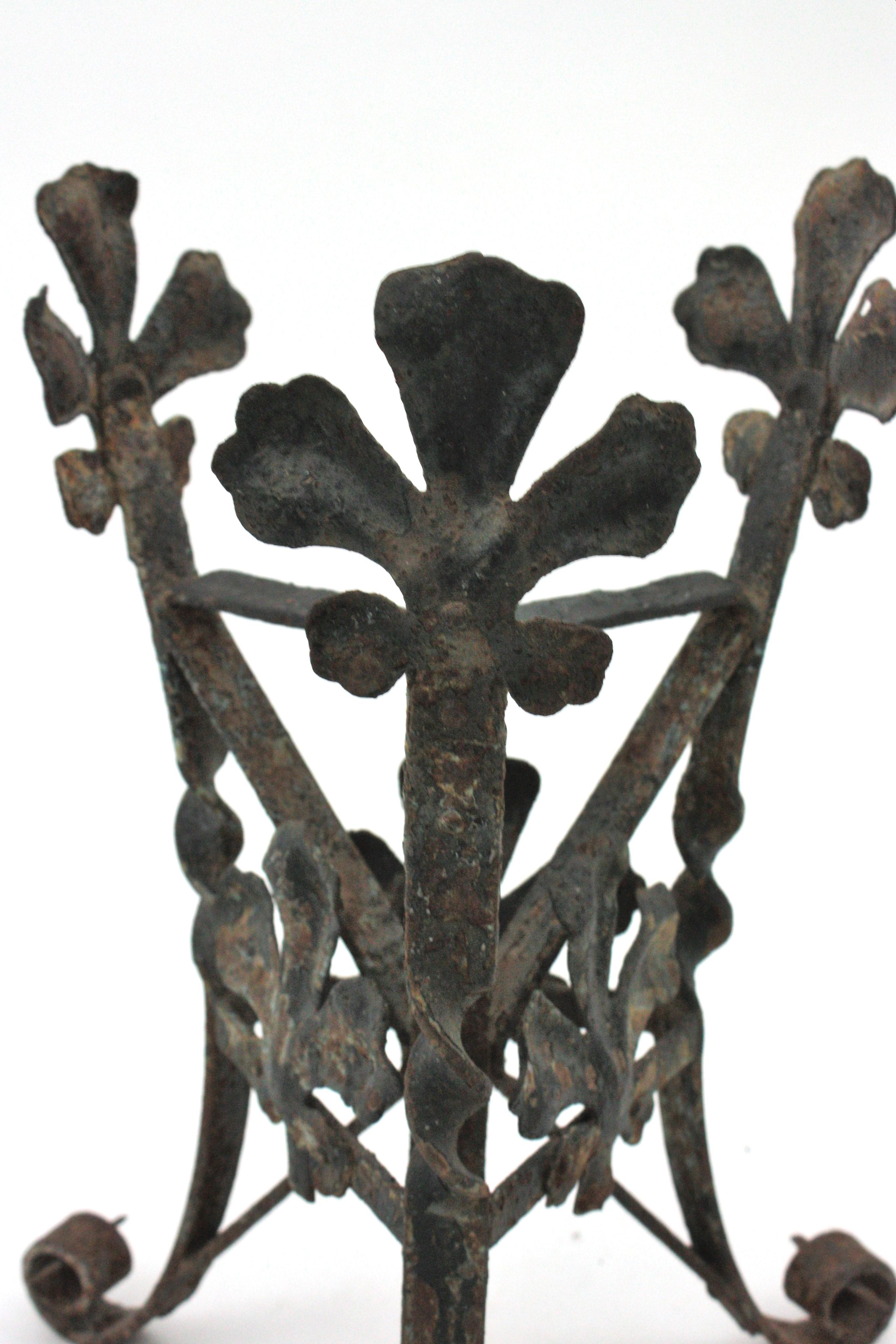 Pair of Spanish Wrought Iron Planters, 1940s For Sale 4