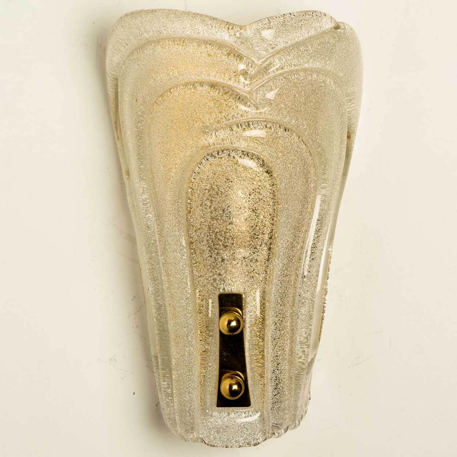 Fin du 20e siècle Paire d'appliques en verre scintillant et laiton par Hillebrand, 1970 en vente