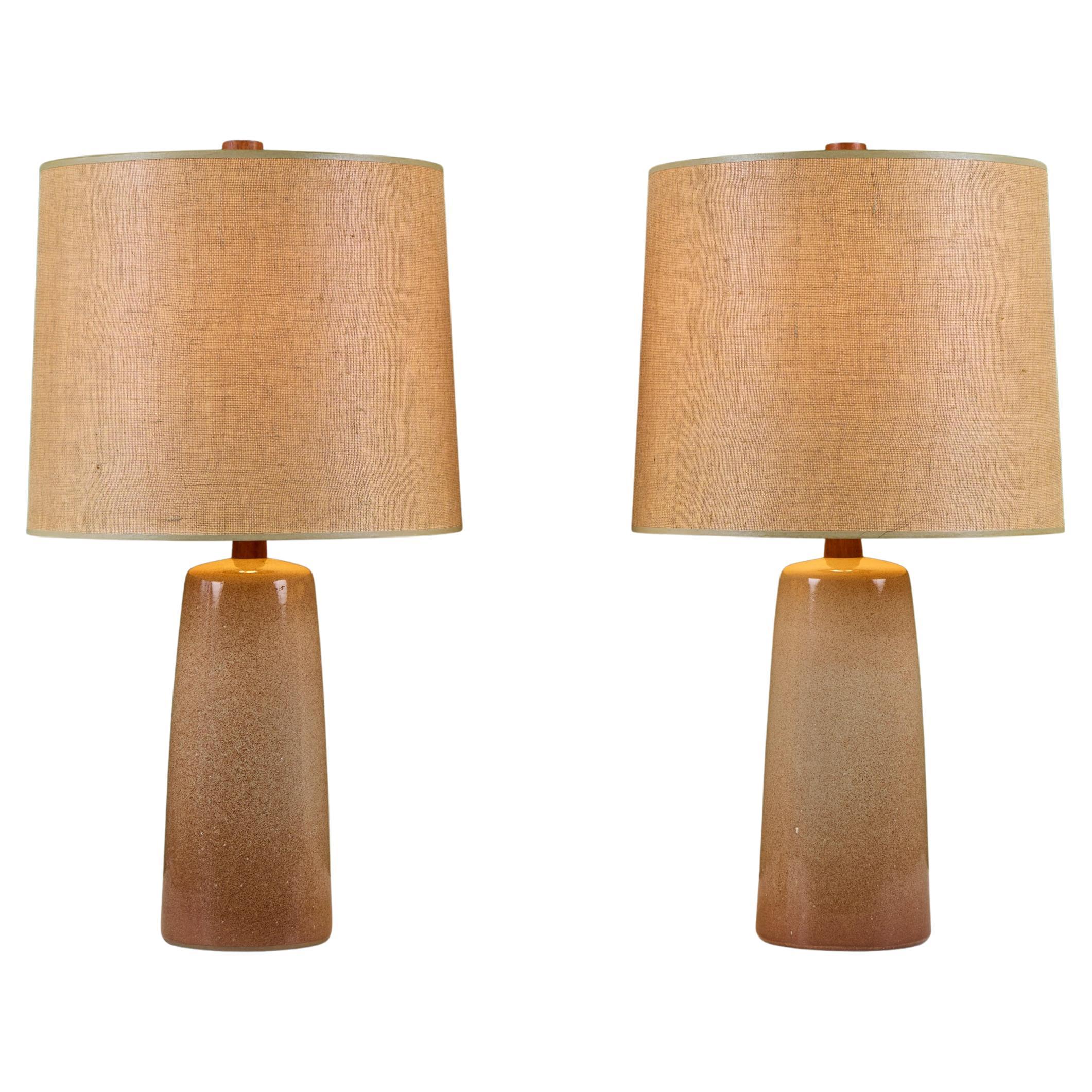 Paire de lampes en céramique Gordon 
Jane Martz à glaçure spéculaire pour Marshall Studios en vente