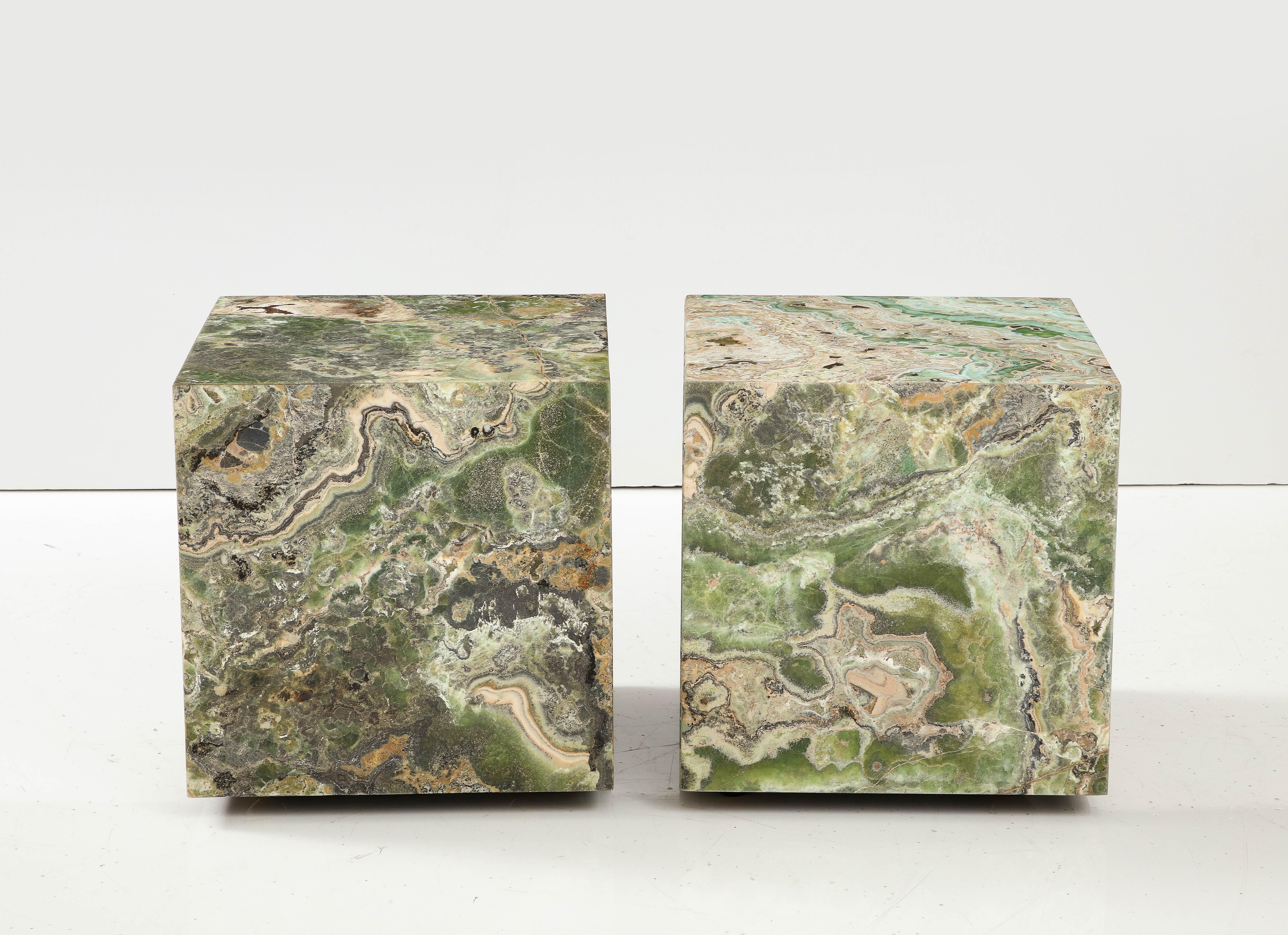 Modern Pair of Spectacular Honed Onyx Cube Tables For Sale