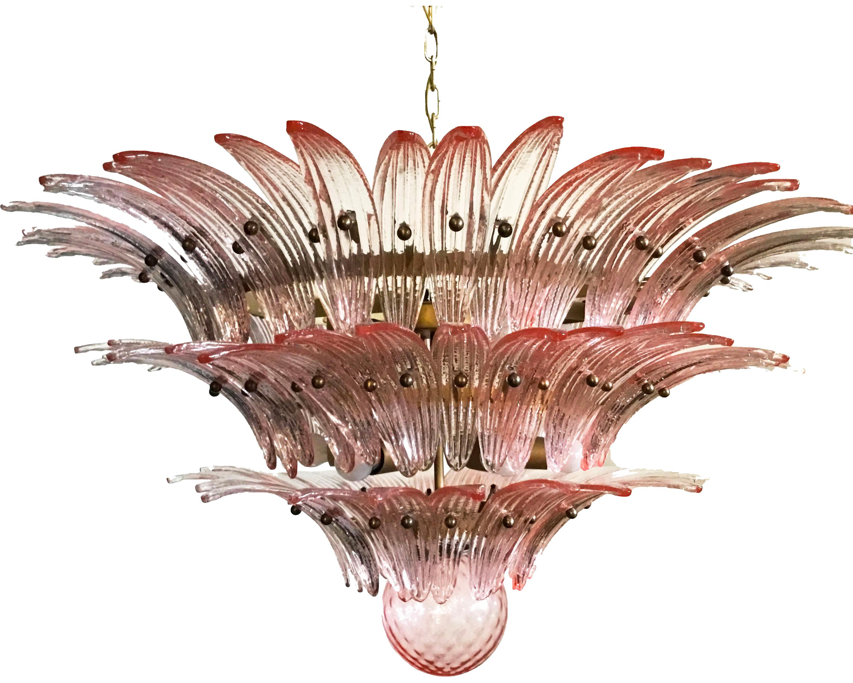 Pair of spectacular pink glass chandeliers. Murano For Sale 13