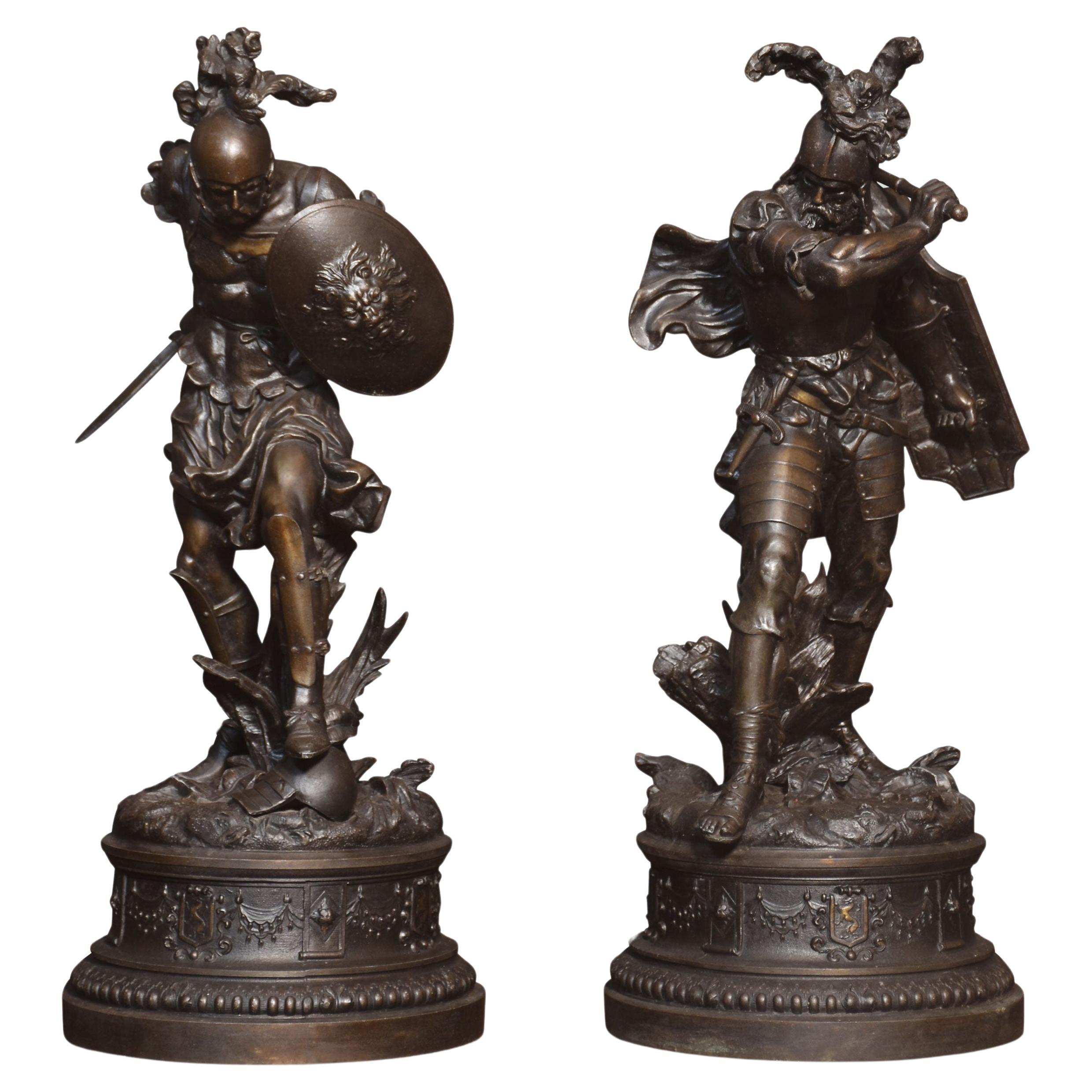Paire de figurines de guerriers en terre cuite en vente