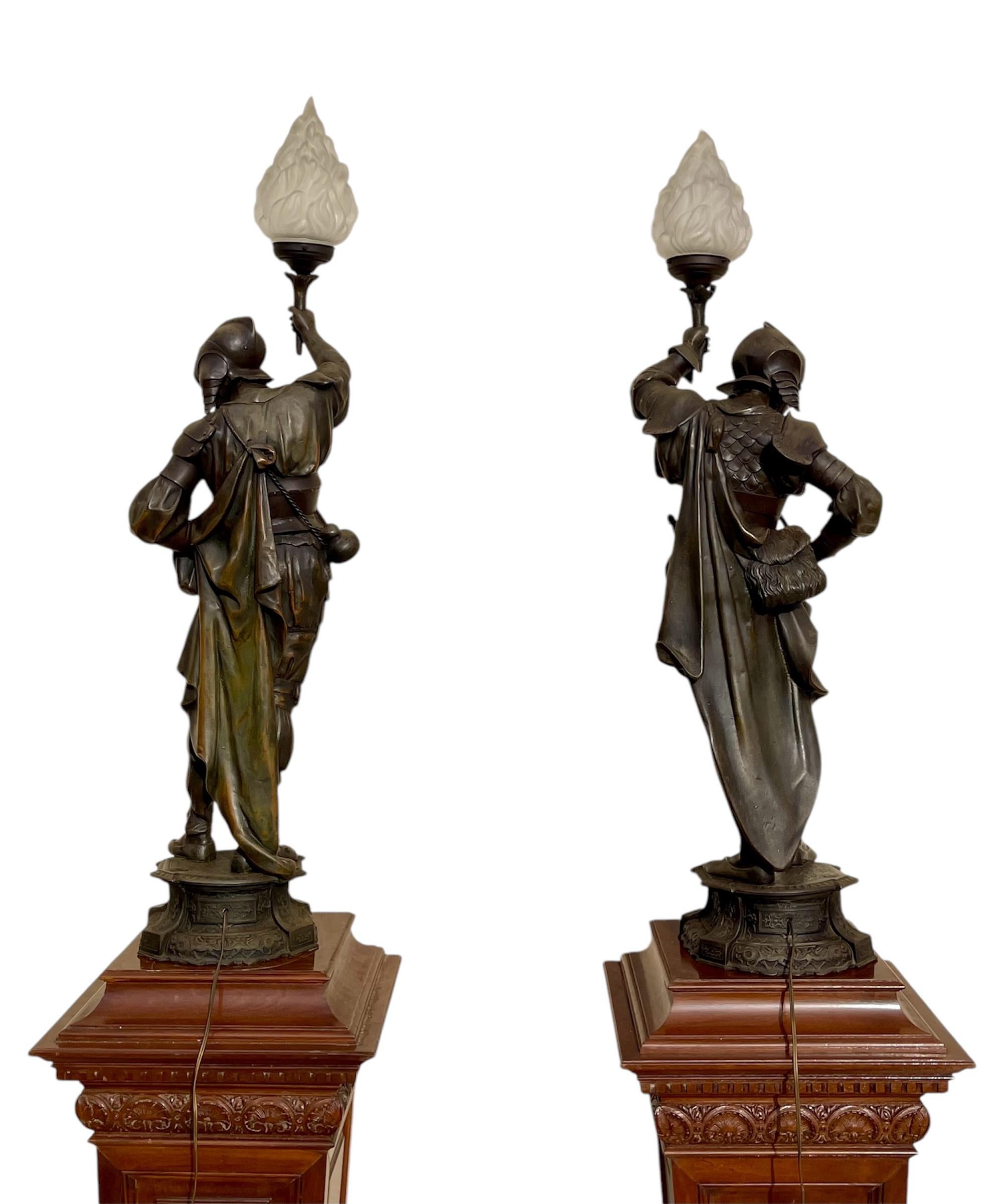 Pair Of Spelter Lamps / Torchères en vente 4