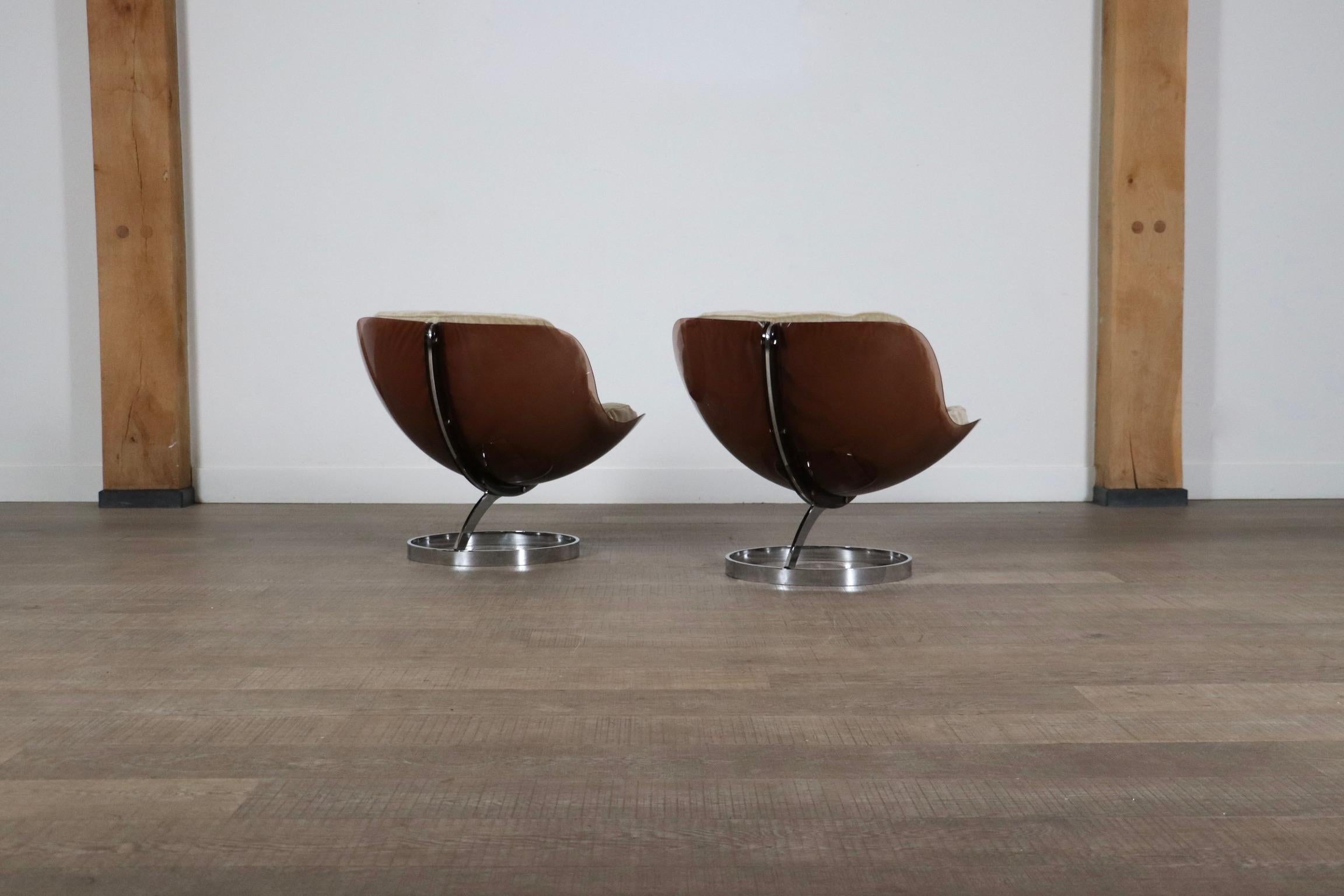 Pair Of Sphere Lounge Chairs By Boris Tabacoff For MMM, 1970s 7