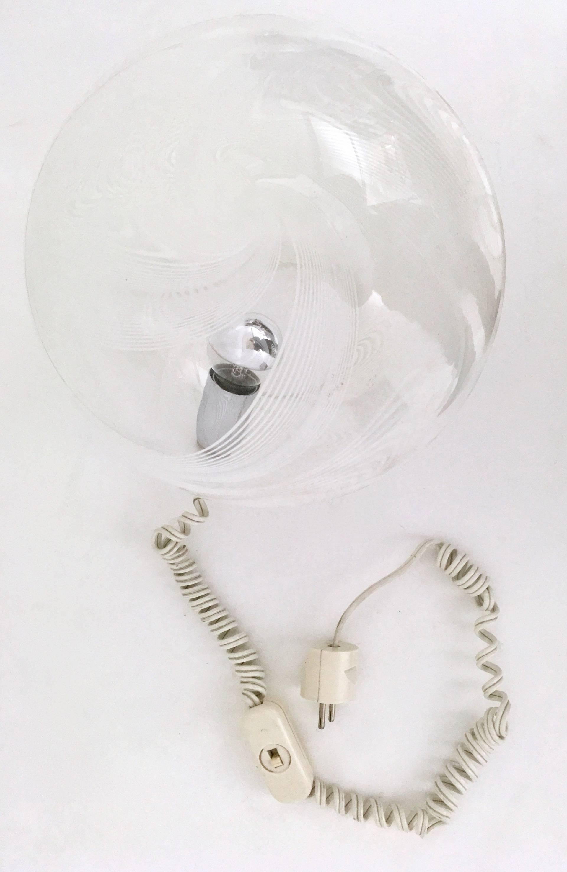 Postmoderne kugelförmige Glas-Tischlampen von Lino Tagliapietra für La Murrina, Paar (Metall) im Angebot