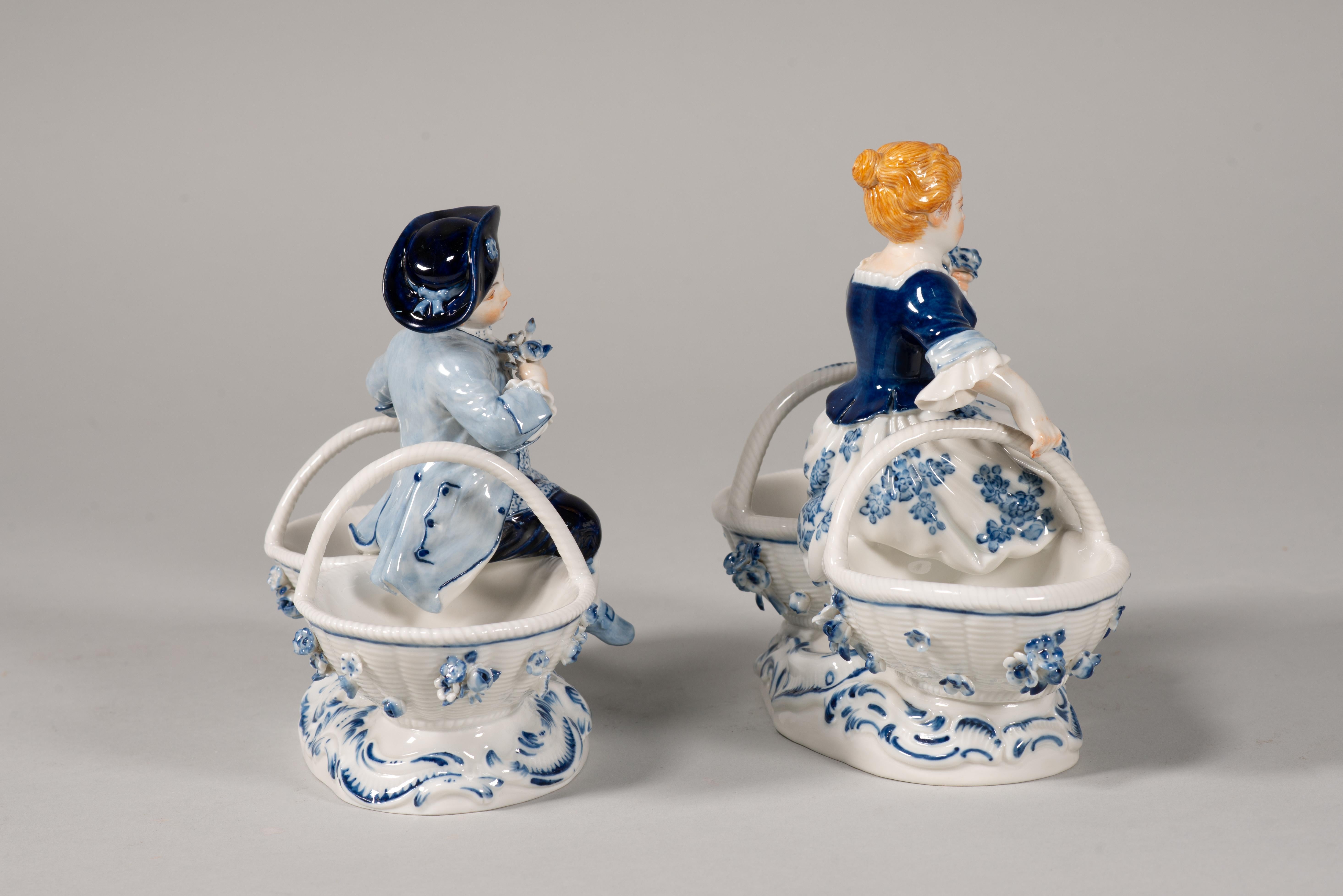 19th Century Pair of spice racks. Enameled porcelain. Meissen, Germany, possibly (...)  19th For Sale