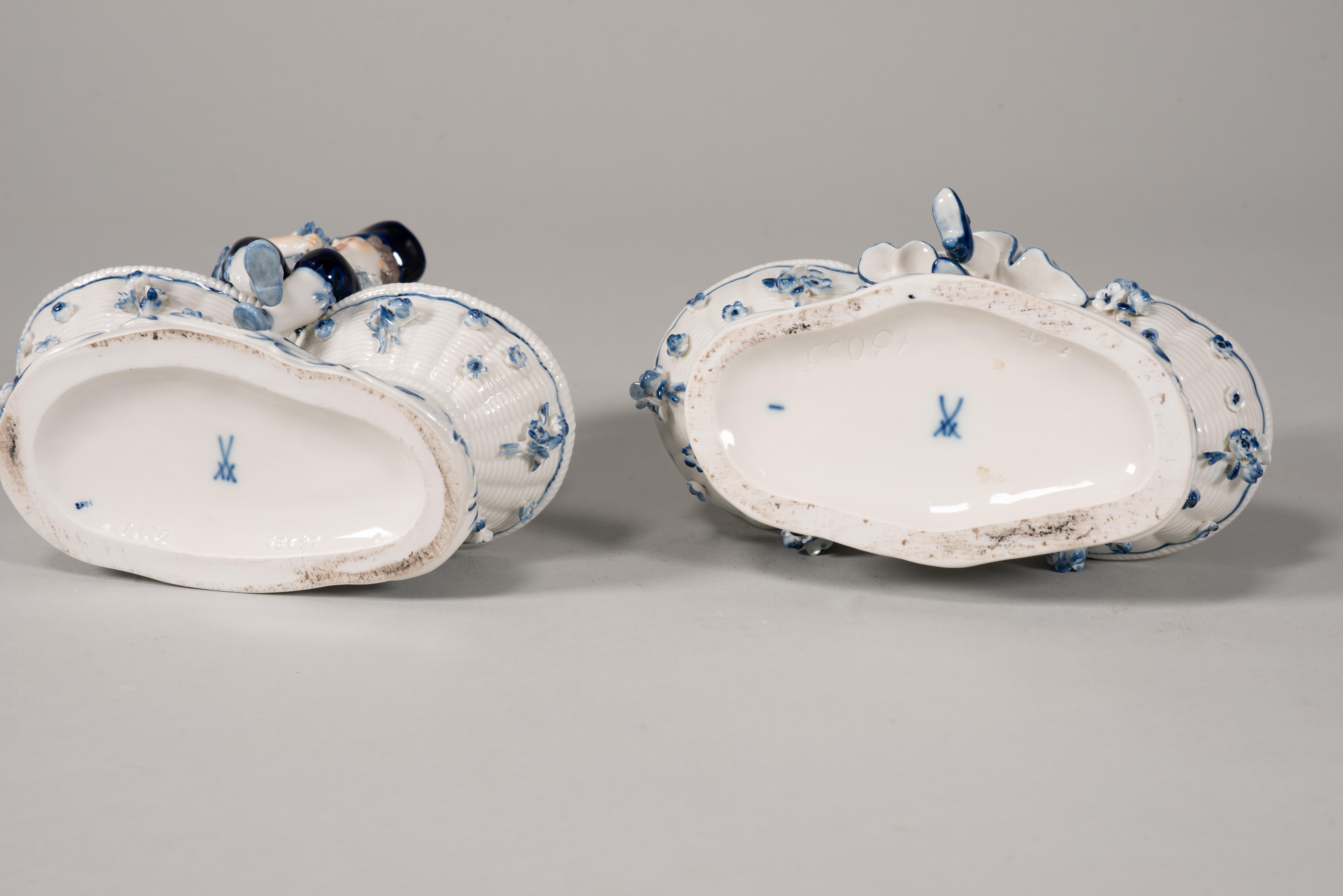 Porcelain Pair of spice racks. Enameled porcelain. Meissen, Germany, possibly (...)  19th For Sale