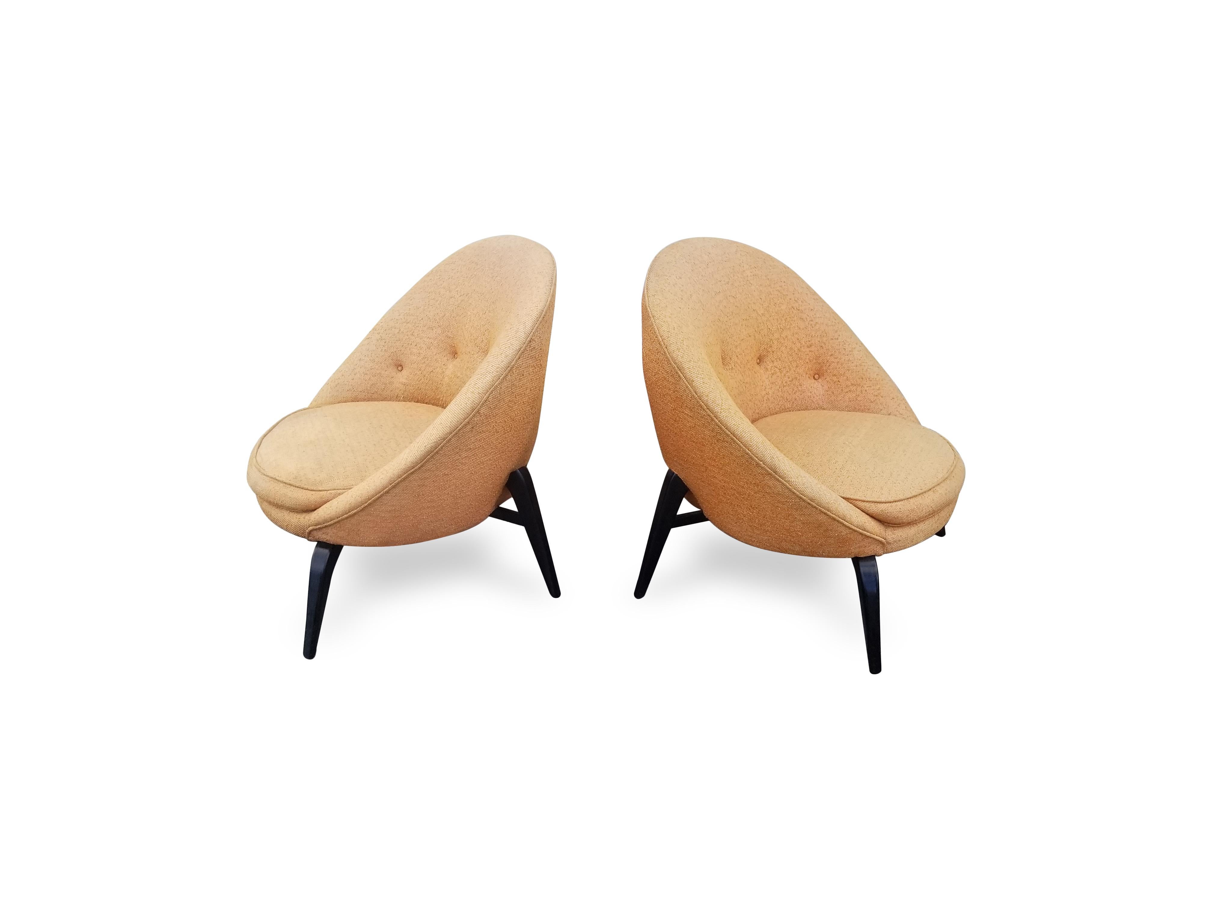 Mid-Century Modern Pair of Spider Leg Lounge Chairs in the Style of Jean Royère