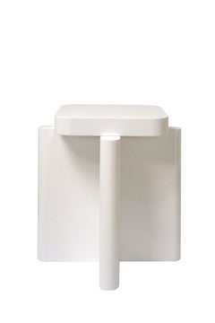 Coppia di sgabelli rustici artigianali in legno massiccio color bianco sporco di David David