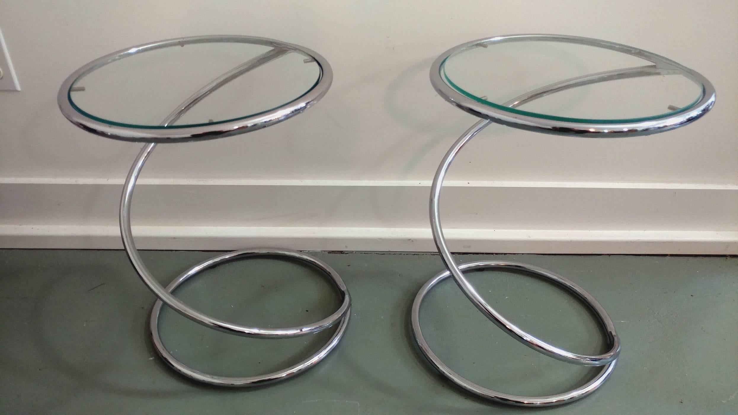 Mid-Century Modern Pair of Spiral Tables by Leon Rosen for Pace, Offered by LaPorte For Sale