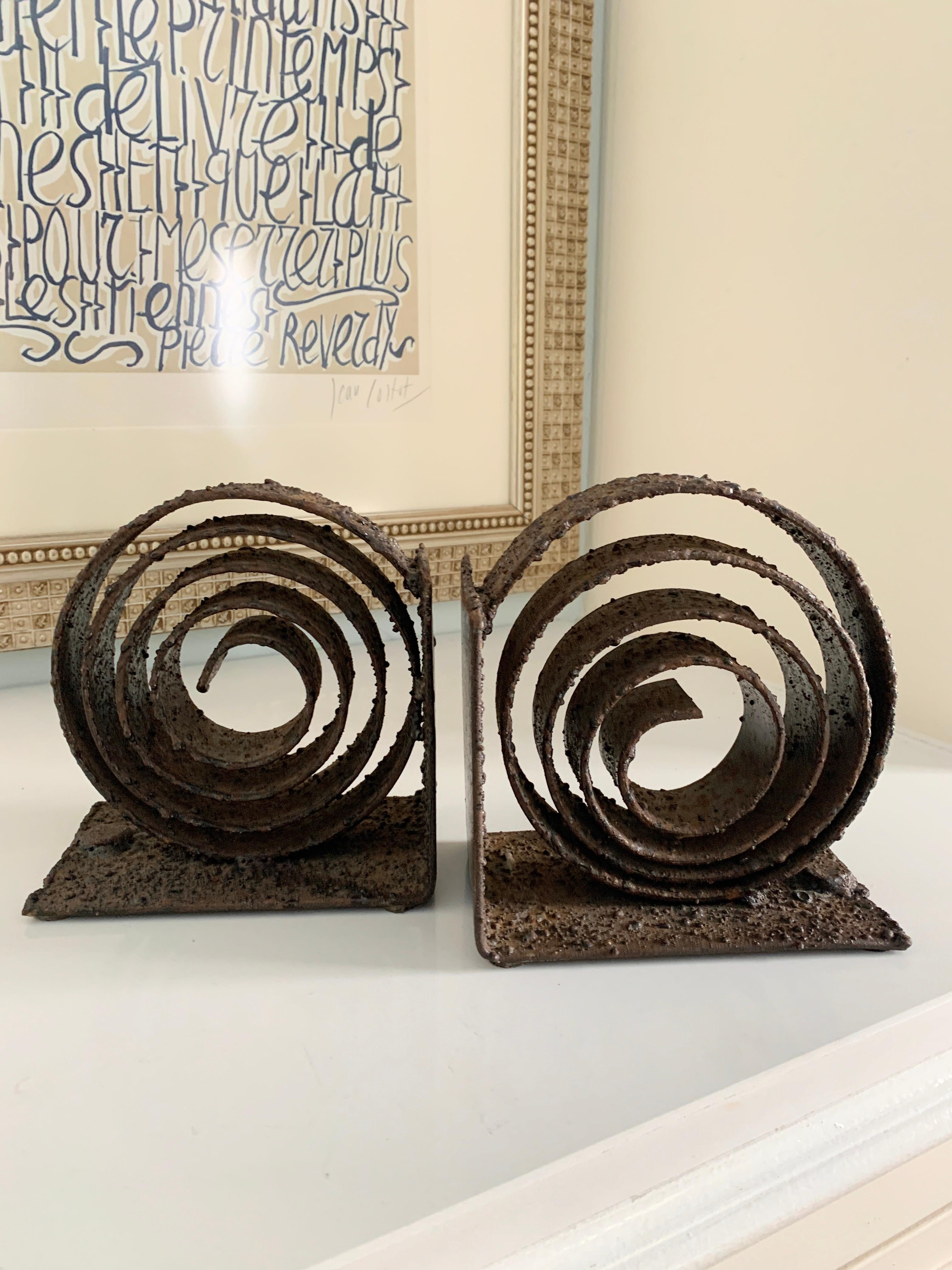  Wrought Iron Brutalist Bookends with Spiral Design For Sale 2