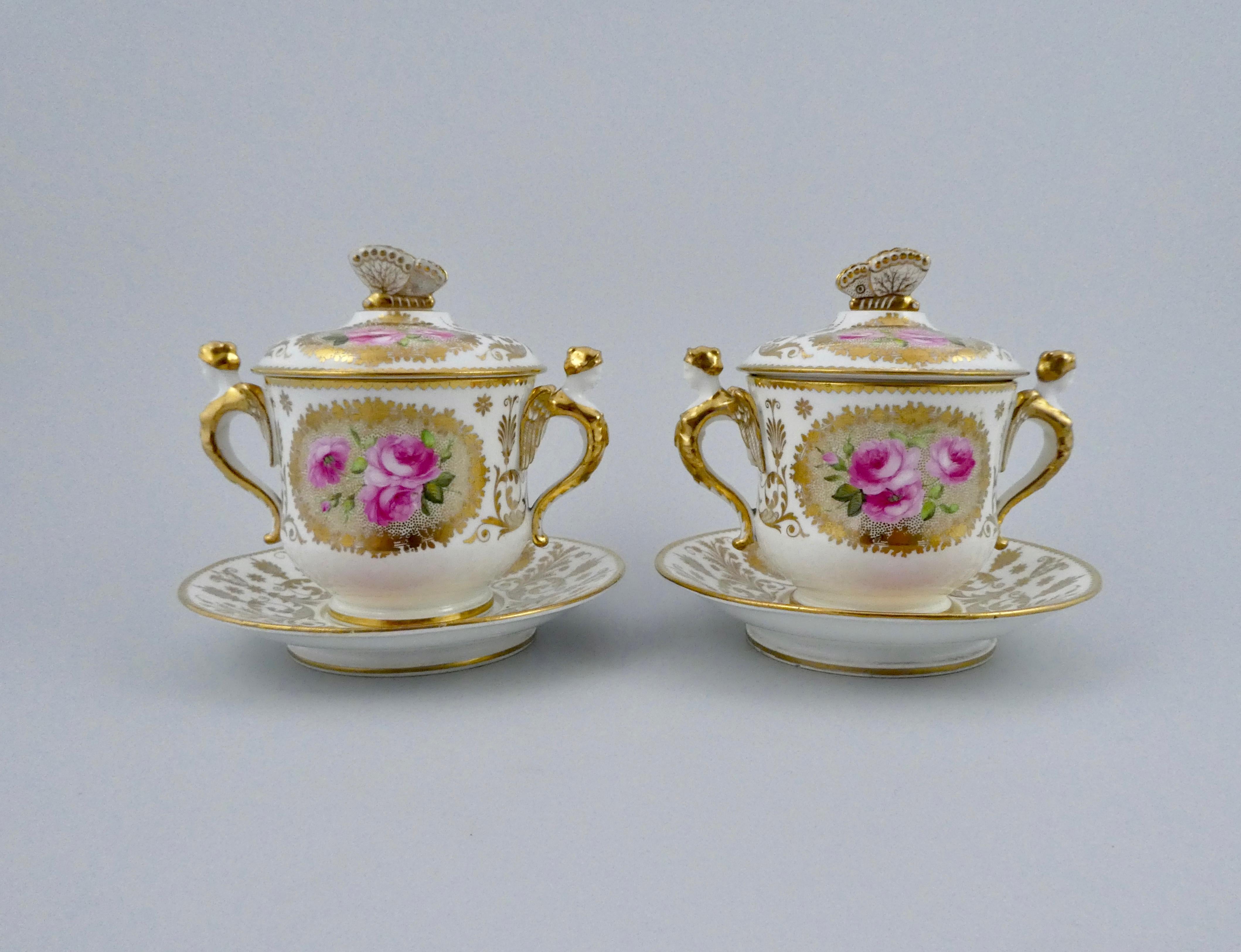 Pair of Spode Covered Cups and Stands, circa 1820 1